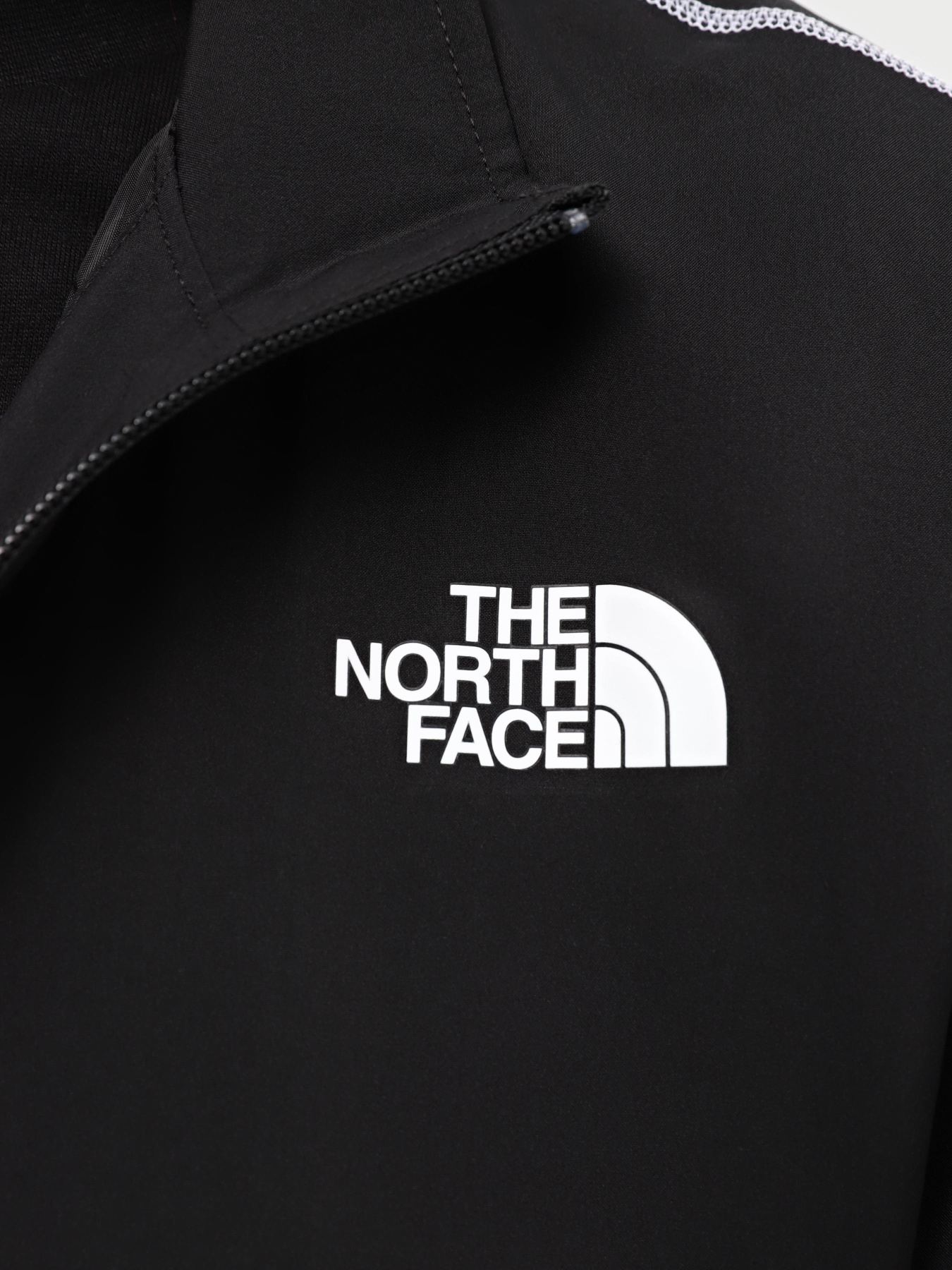 Вітровка The North Face W Hakuun Win модель NF0A884AJK31 Фото