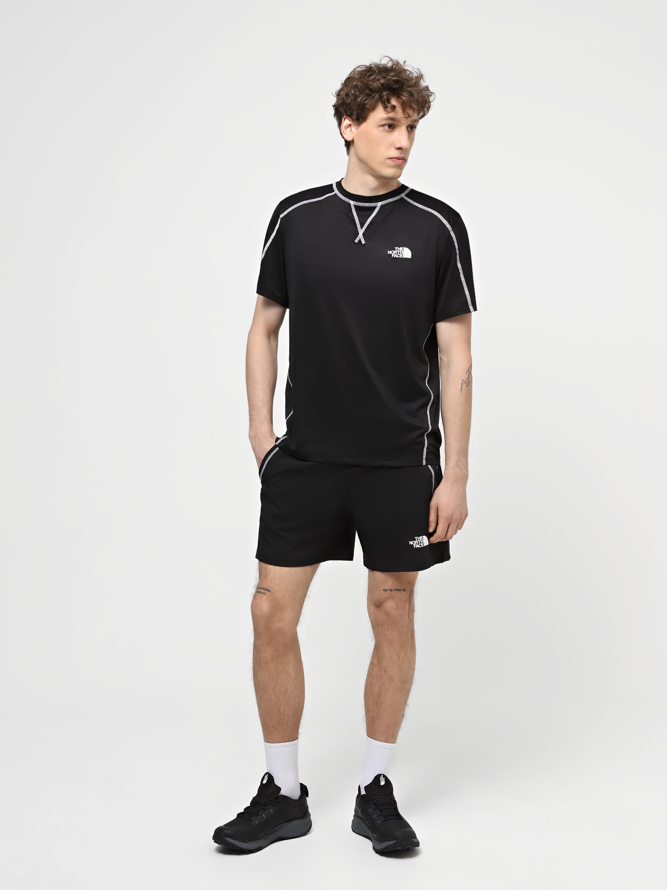 Шорты спортивные The North Face M Hakuun Short модель NF0A8846JK31 Фото
