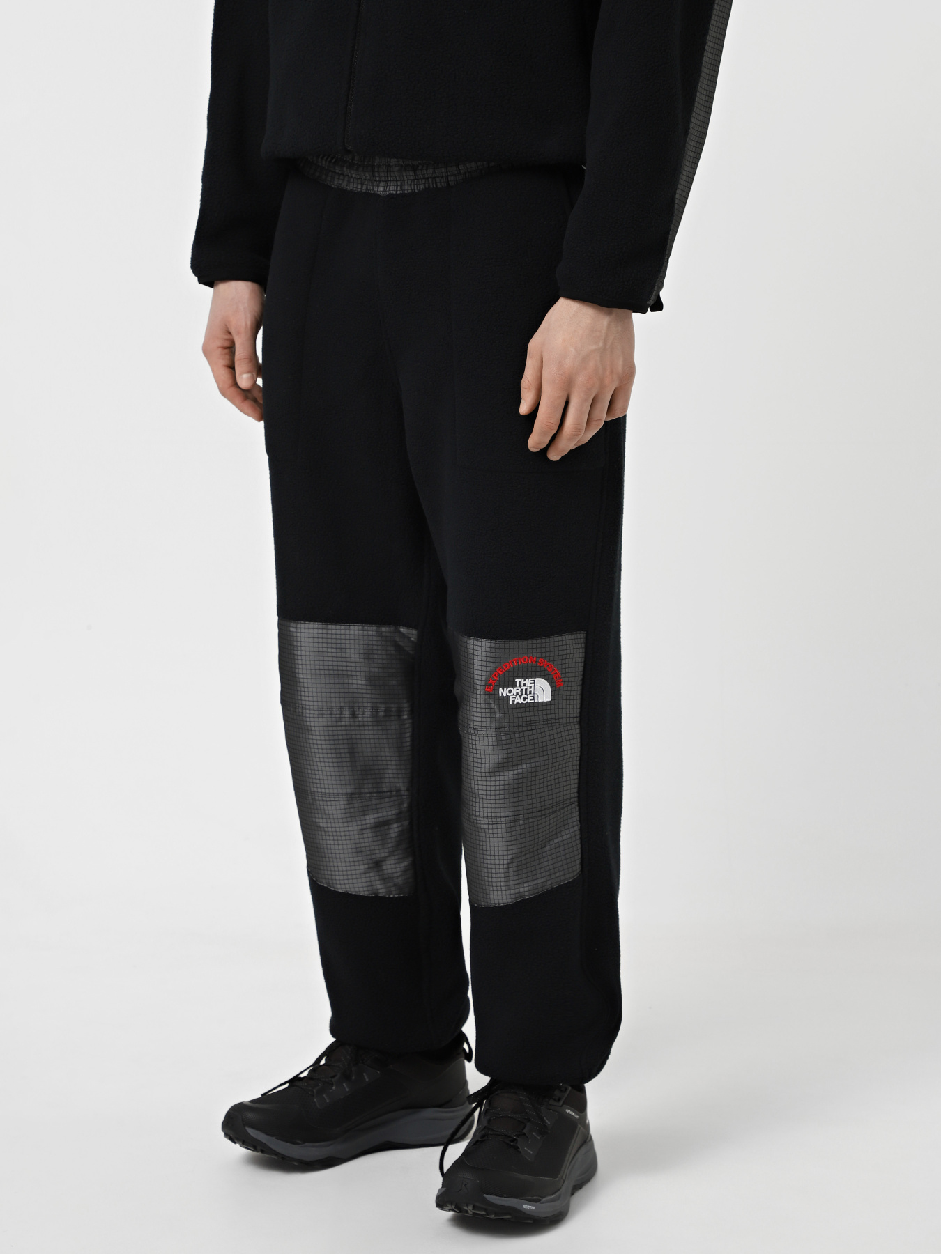 Джоггеры The North Face Retro Denali модель NF0A88XK4O41 Джоггеры The North Face Retro Denali модель NF0A88XK4O41 Фото