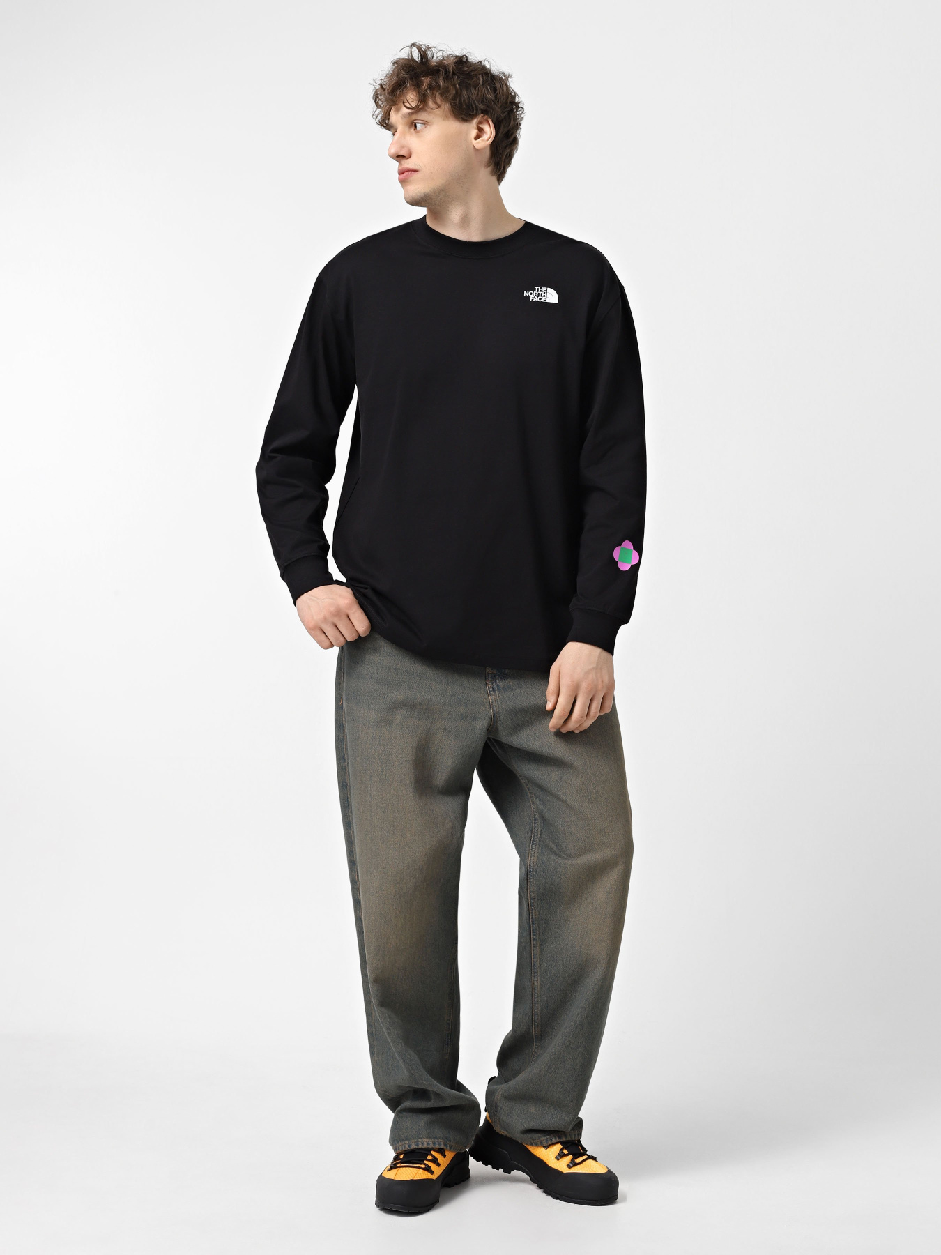 Лонгслів The North Face x Yinka Ilori Graphic модель NF0A89CAJK31 Фото