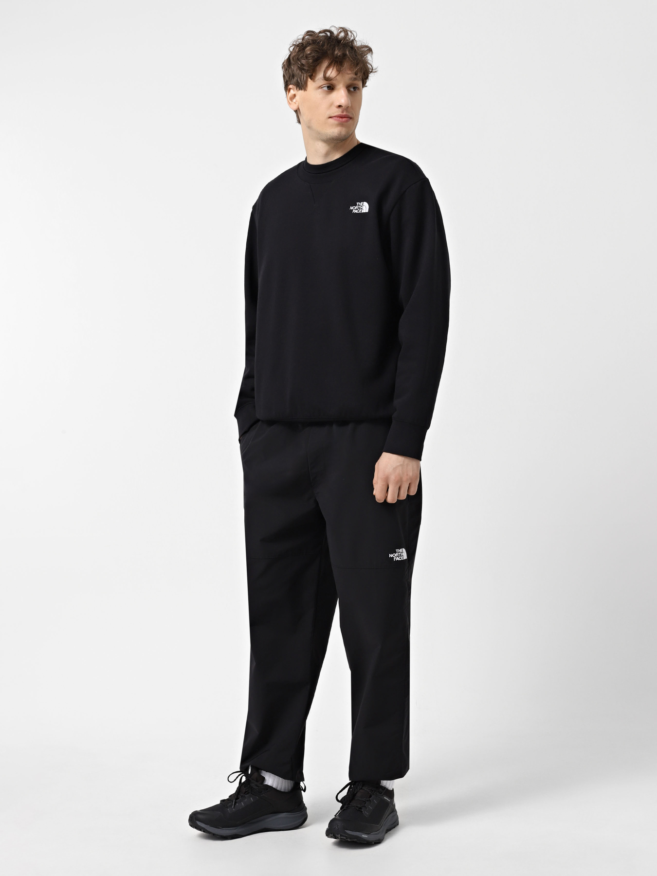 Світшот The North Face Essential Relaxed модель NF0A89ETJK31 Фото