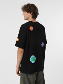 Футболка The North Face x Yinka Ilori Let's Blossom Together Graphic модель NF0A8AMCJK31 Фото