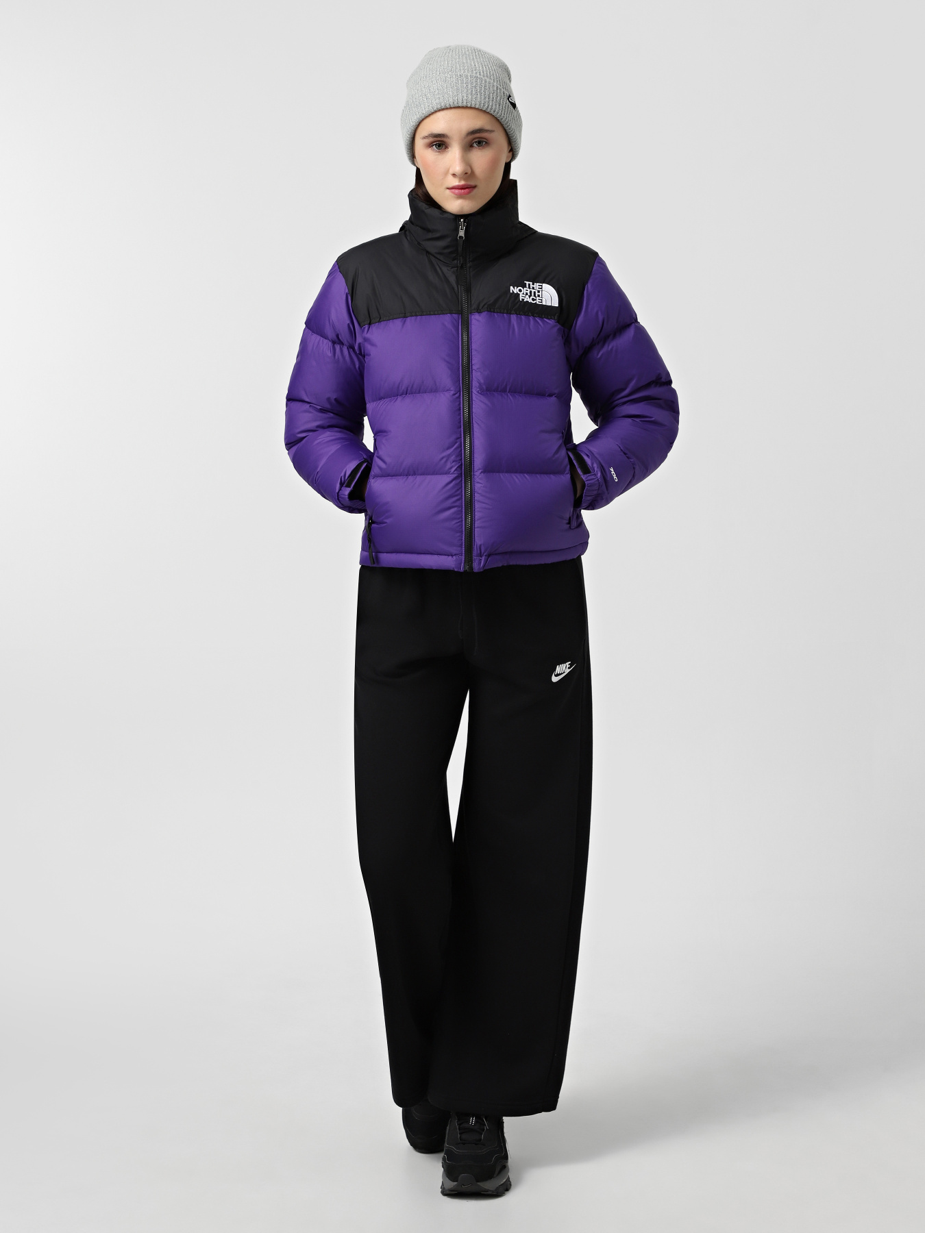 Пуховик The North Face 1996 Retro Nuptse модель NF0A3XEOS961 Пуховик The North Face 1996 Retro Nuptse модель NF0A3XEOS961 Фото