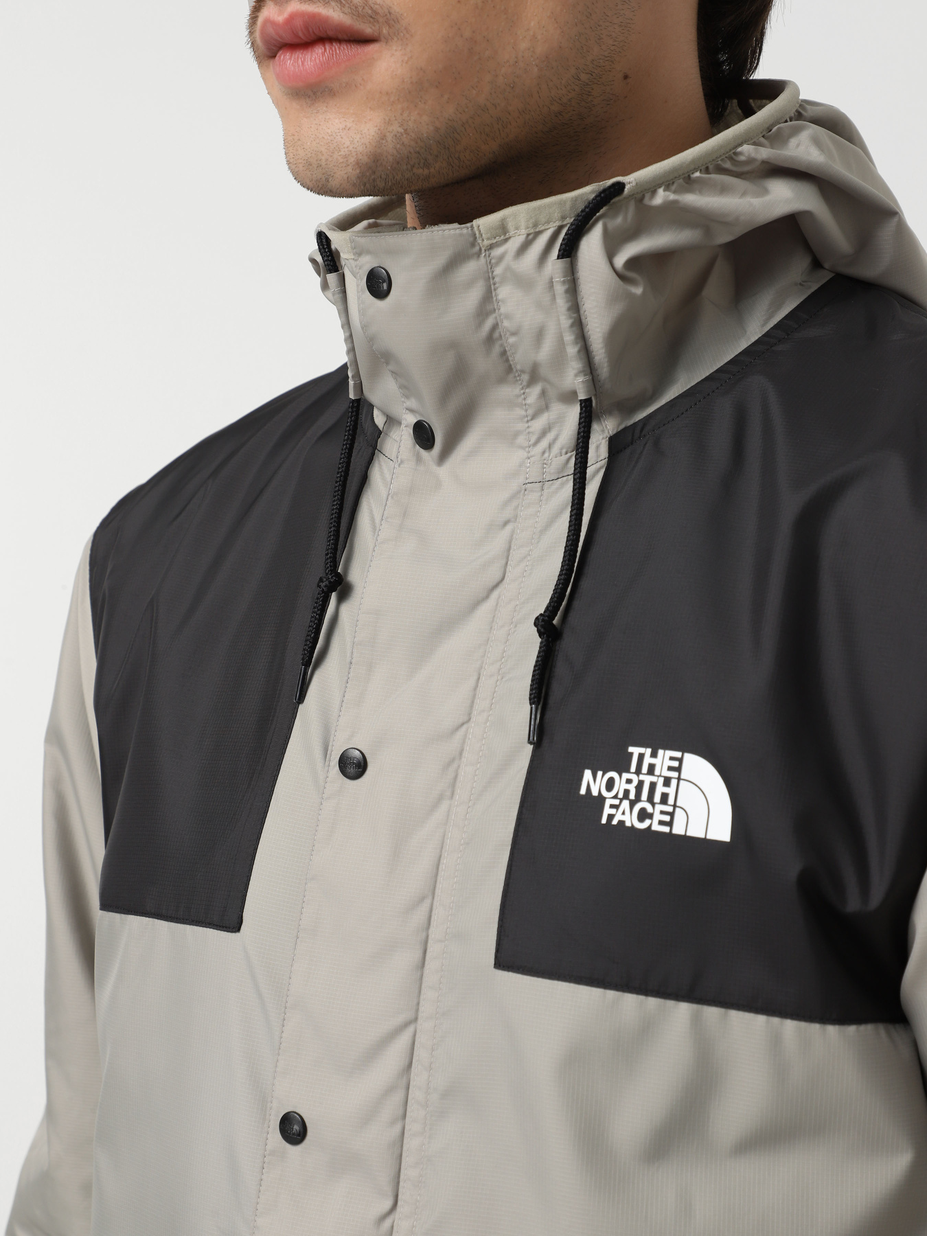 Вітровка The North Face Seasonal Mountain модель NF0A5IG31I41 Фото