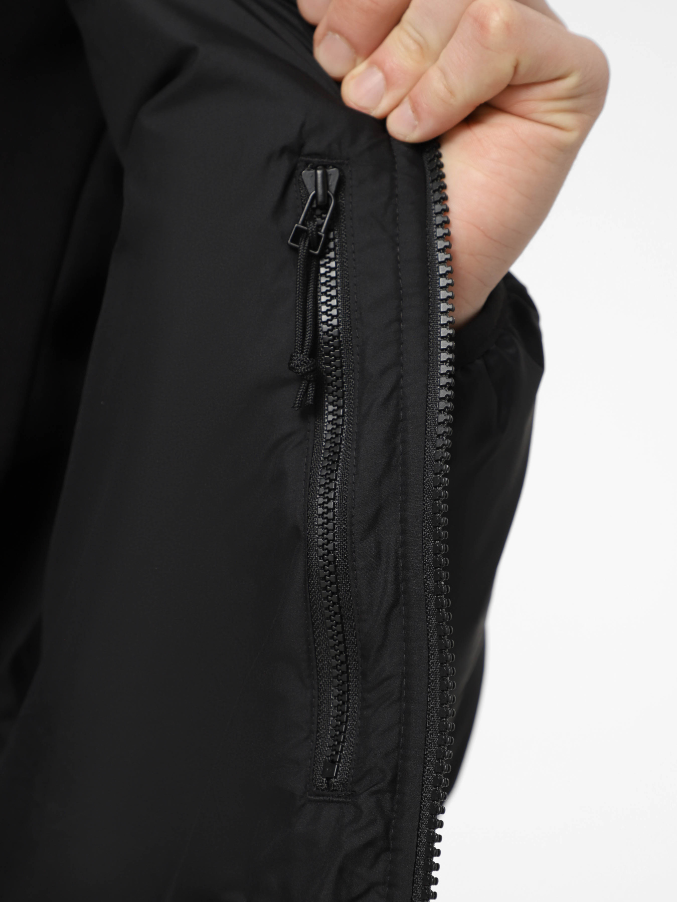 Демісезонна куртка The North Face Monterosa Light Synth модель NF0A7WZX4H01 Фото