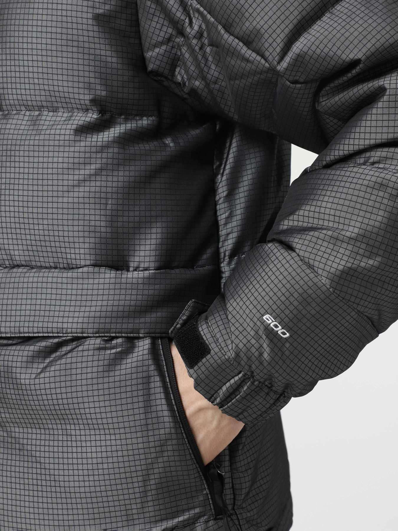 Зимова куртка The North Face Hmlyn 30 Anniversary Модель NF0A88XE1OA1 Фото