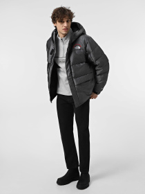 Зимова куртка The North Face Hmlyn 30 Anniversary Модель NF0A88XE1OA1 Фото