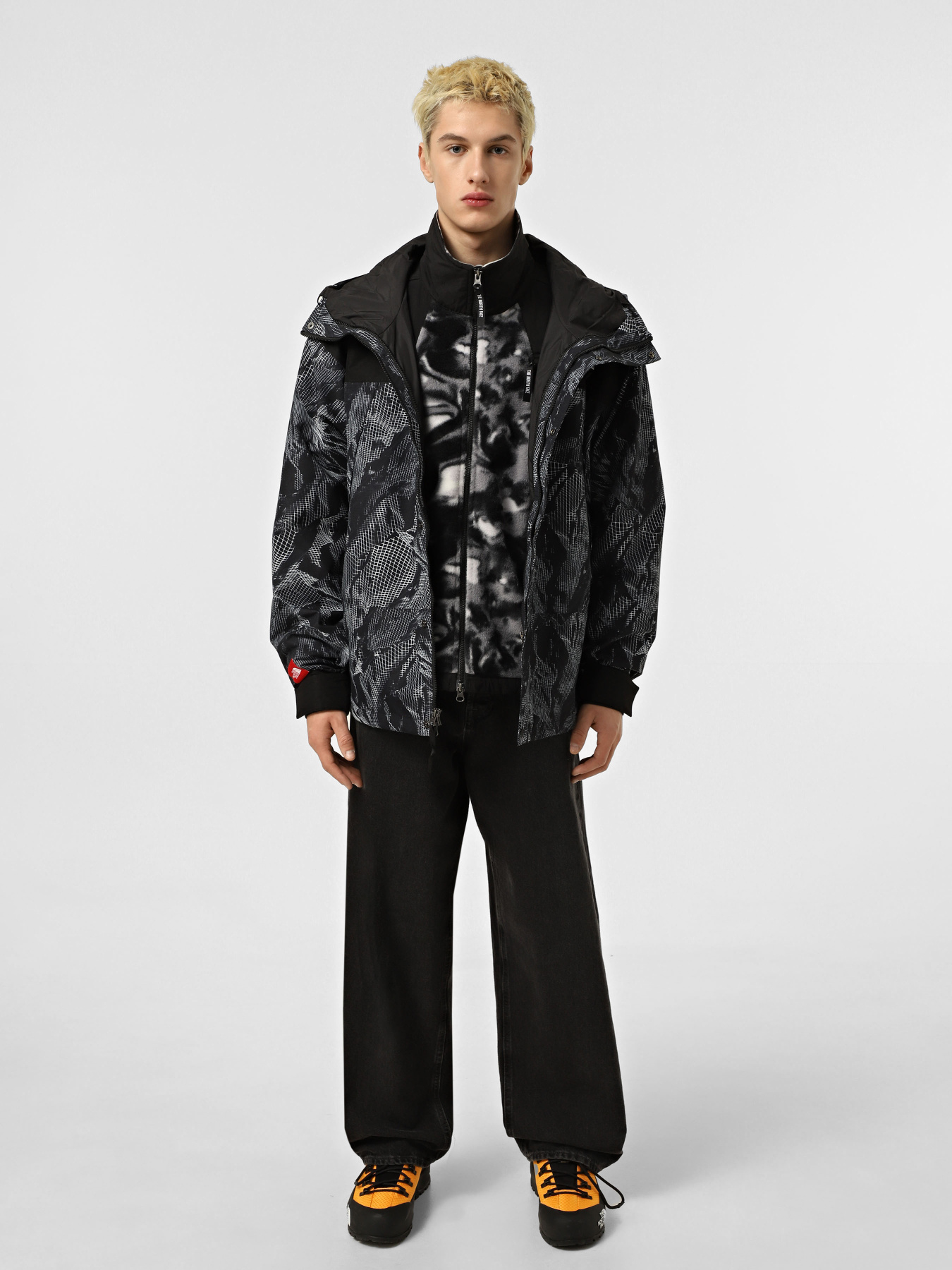 Ветровка The North Face Mountain Mono модель NF0A88XF6OG1 Фото