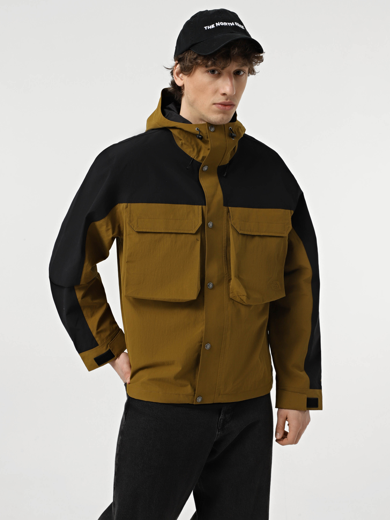 Вітровка The North Face M66 Ripstop Rain модель NF0A88Y35HO1 Фото