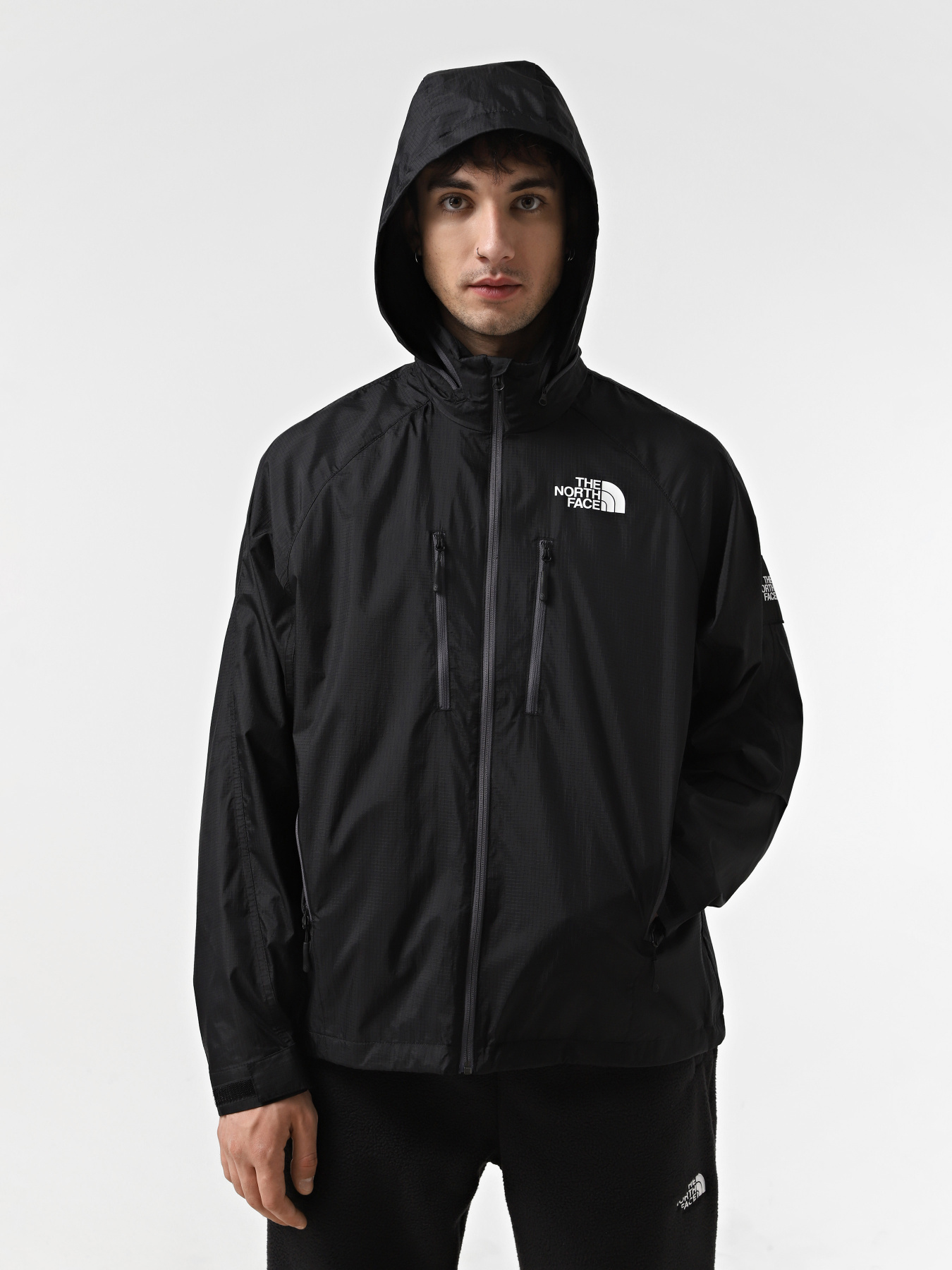Ветровка The North Face x Yinka Ilori Windshell модель NF0A89GNJK31 Фото