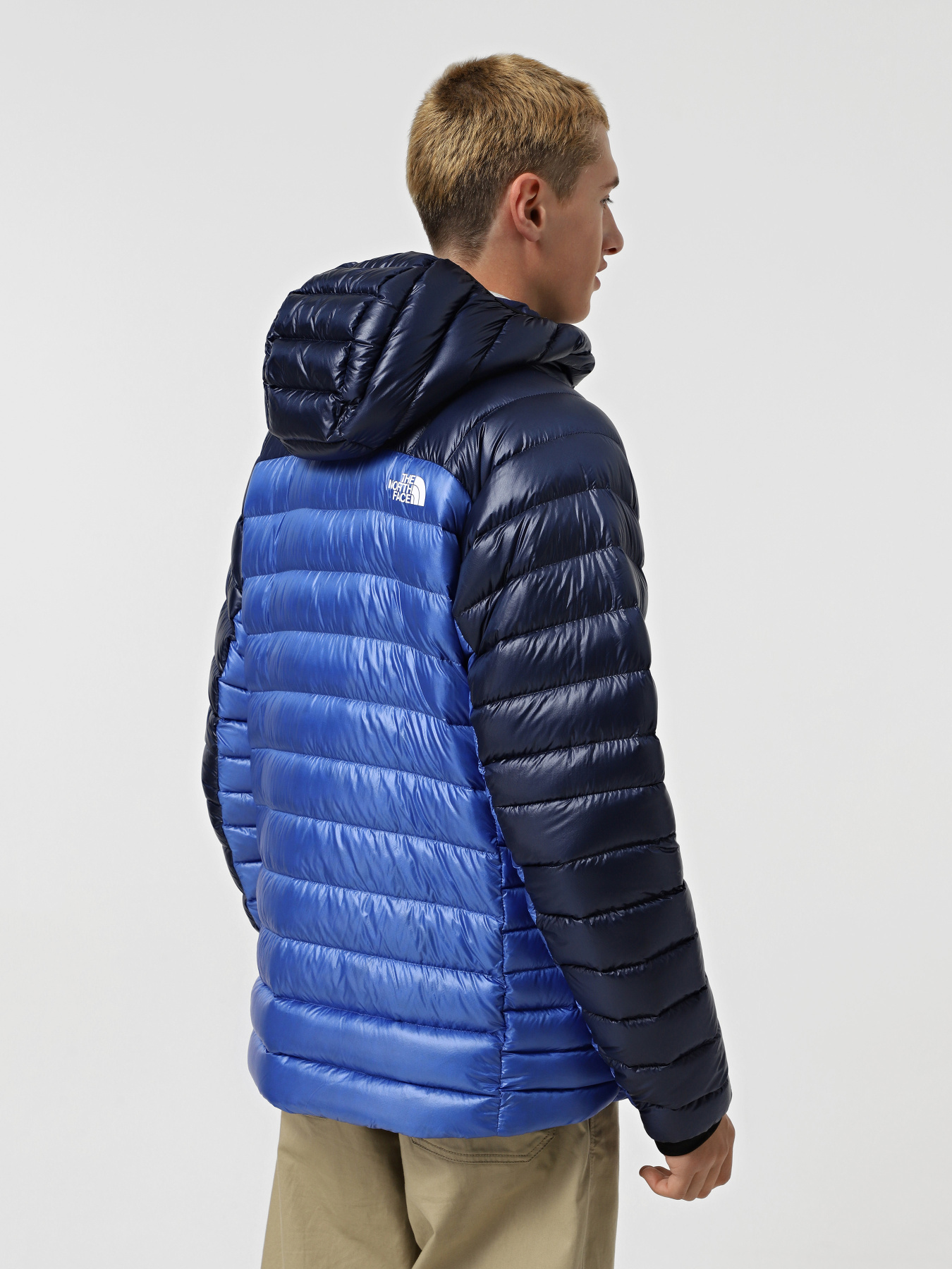 Демісезонна куртка The North Face Summit Breithorn Hooded Down модель NF0A87ZM5NO1 Фото