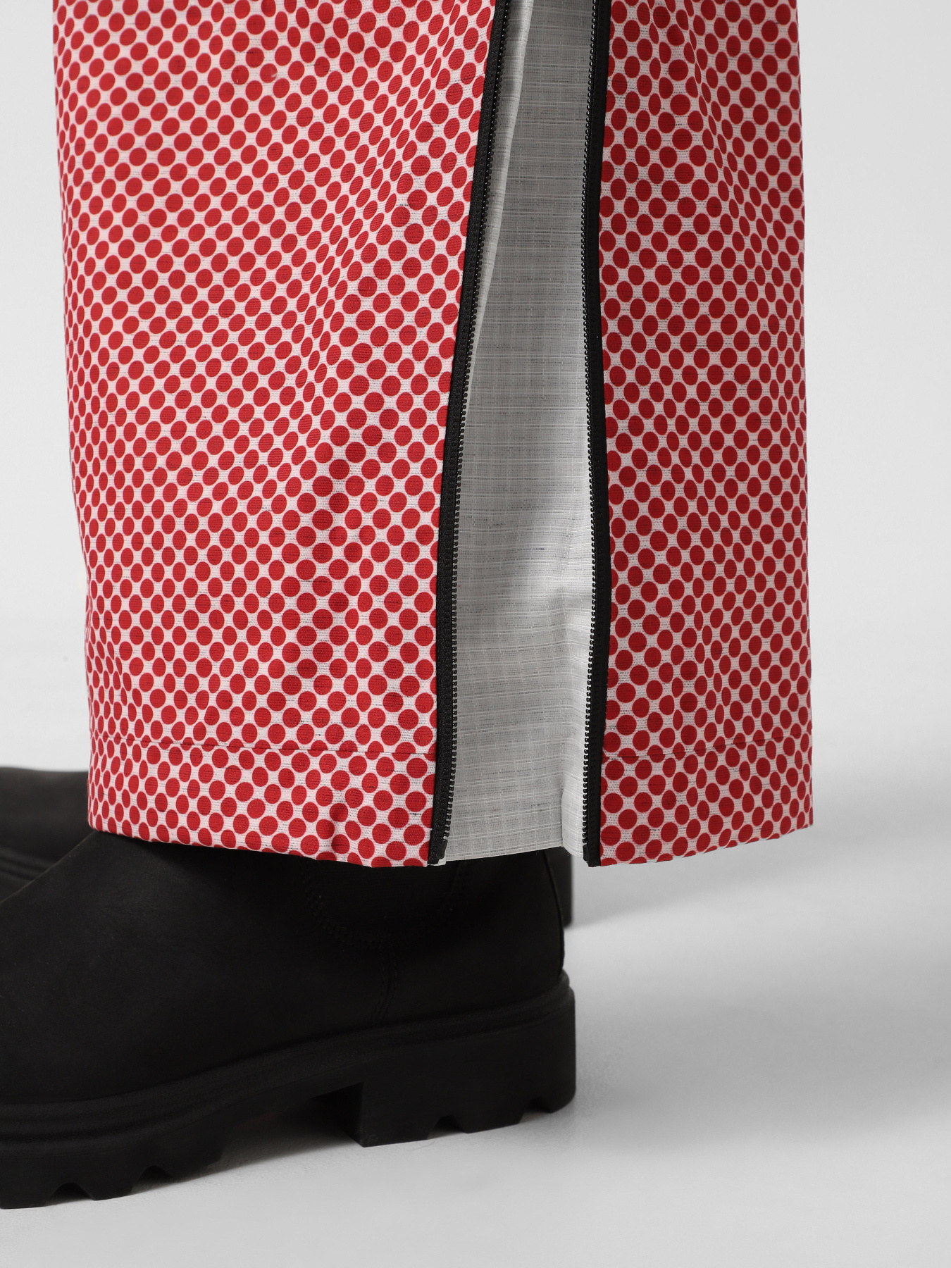 Комбинезон с утеплителем The North Face A68-A Dryvent Mono Shell Bib модель NF0A87VF9IB1 Фото