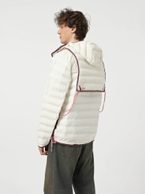 Аутдор та гірськолижна куртка The North Face A68-a Woven 50/50 модель NF0A87VGRO61 Фото