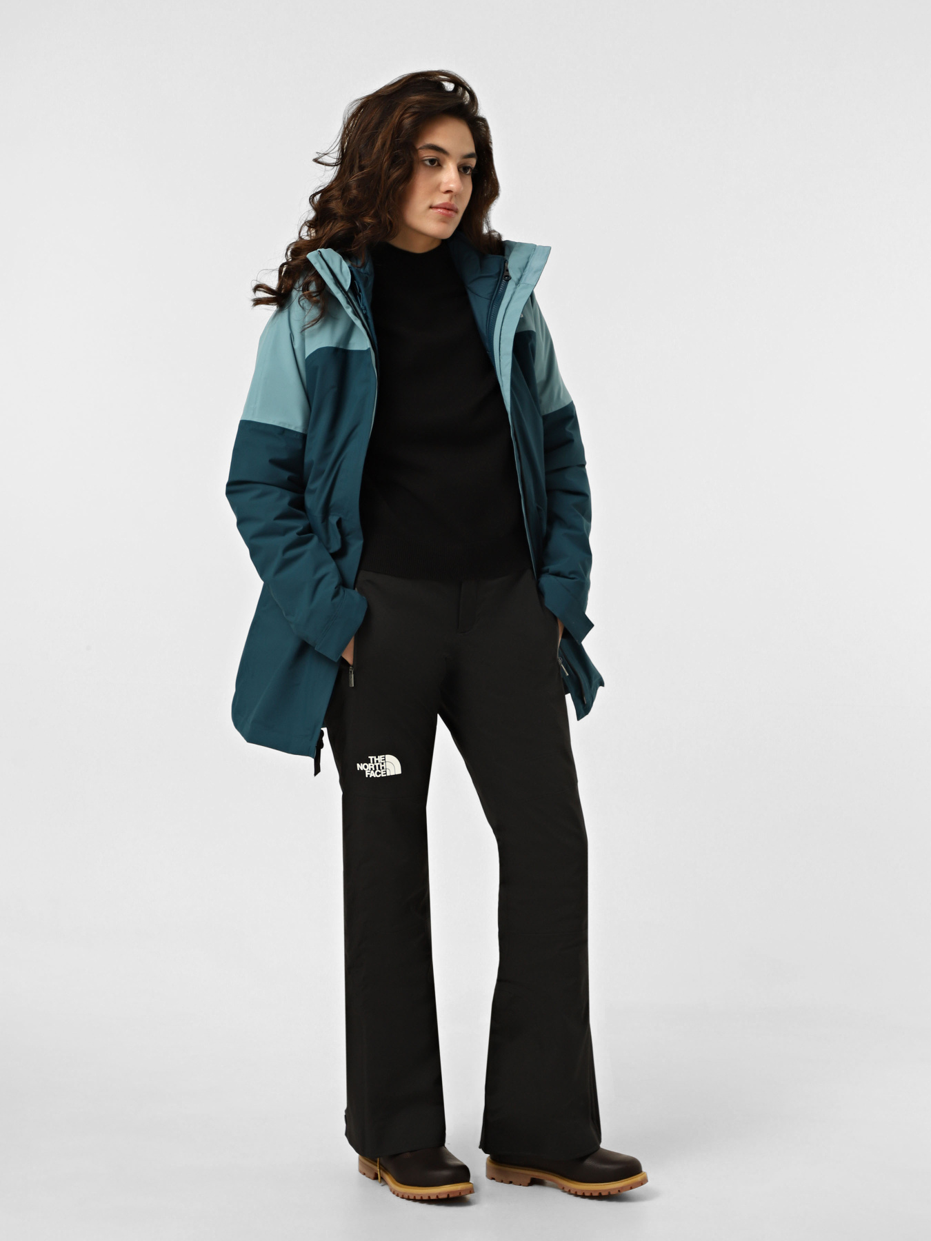 Аутдор та гірськолижні штани The North Face Lenado модель NF0A87X1JK31 Аутдор та гірськолижні штани The North Face Lenado модель NF0A87X1JK31 Фото