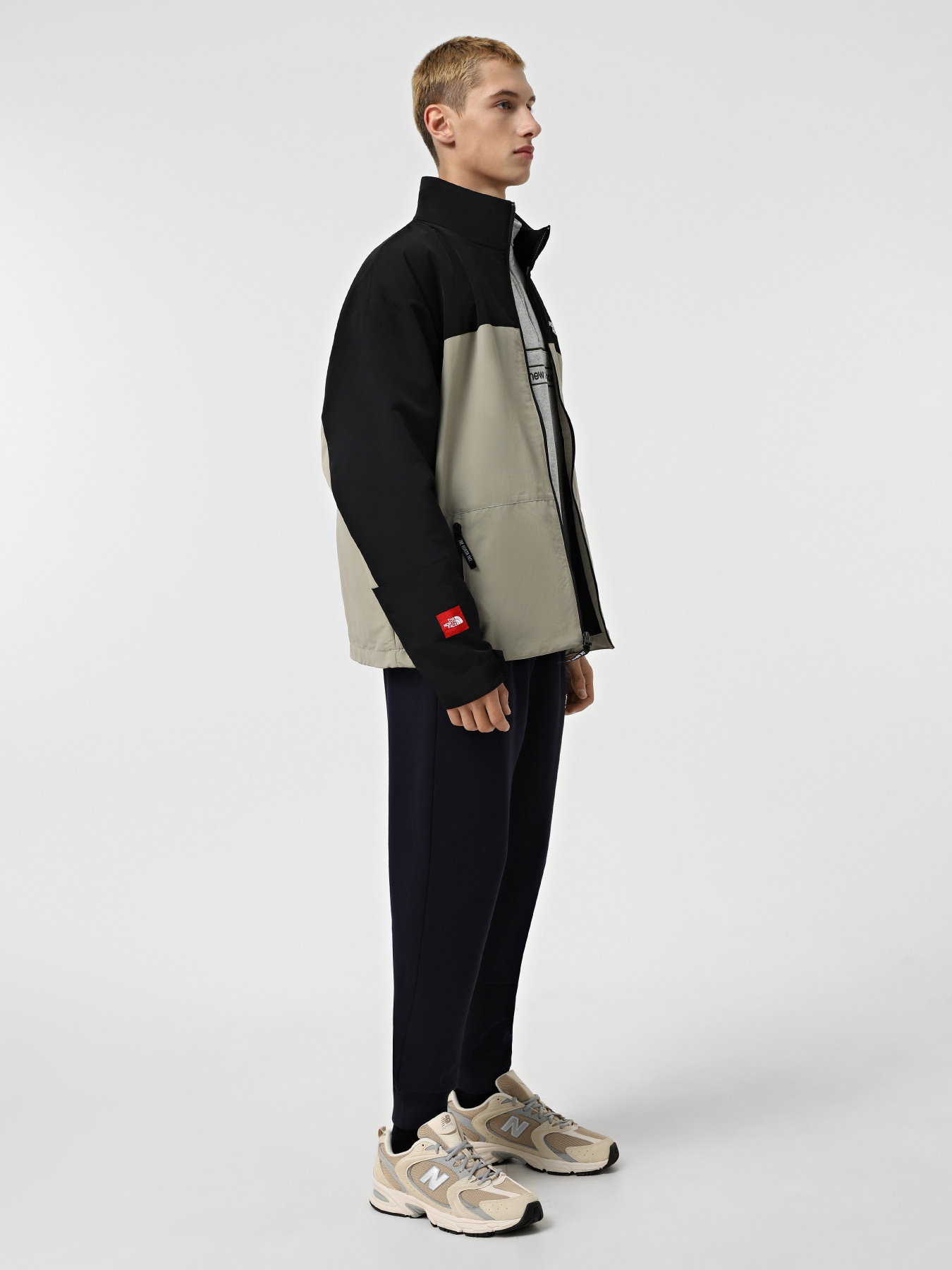 Вітровка The North Face Himalayan Track модель NF0A88XW5IF1 Фото