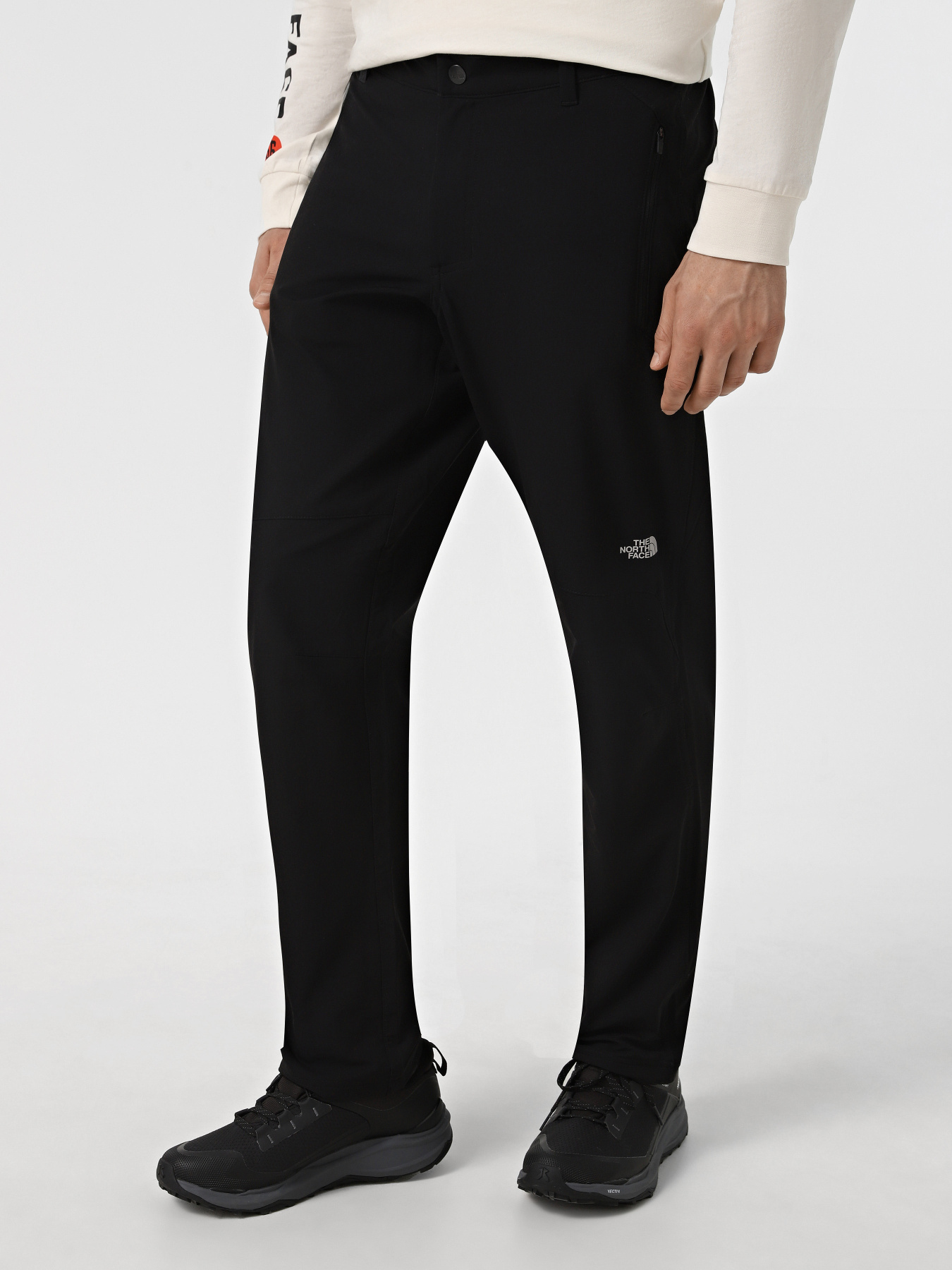 Спортивні штани The North Face Quest Softshel модель NF0A4M774H01 Фото