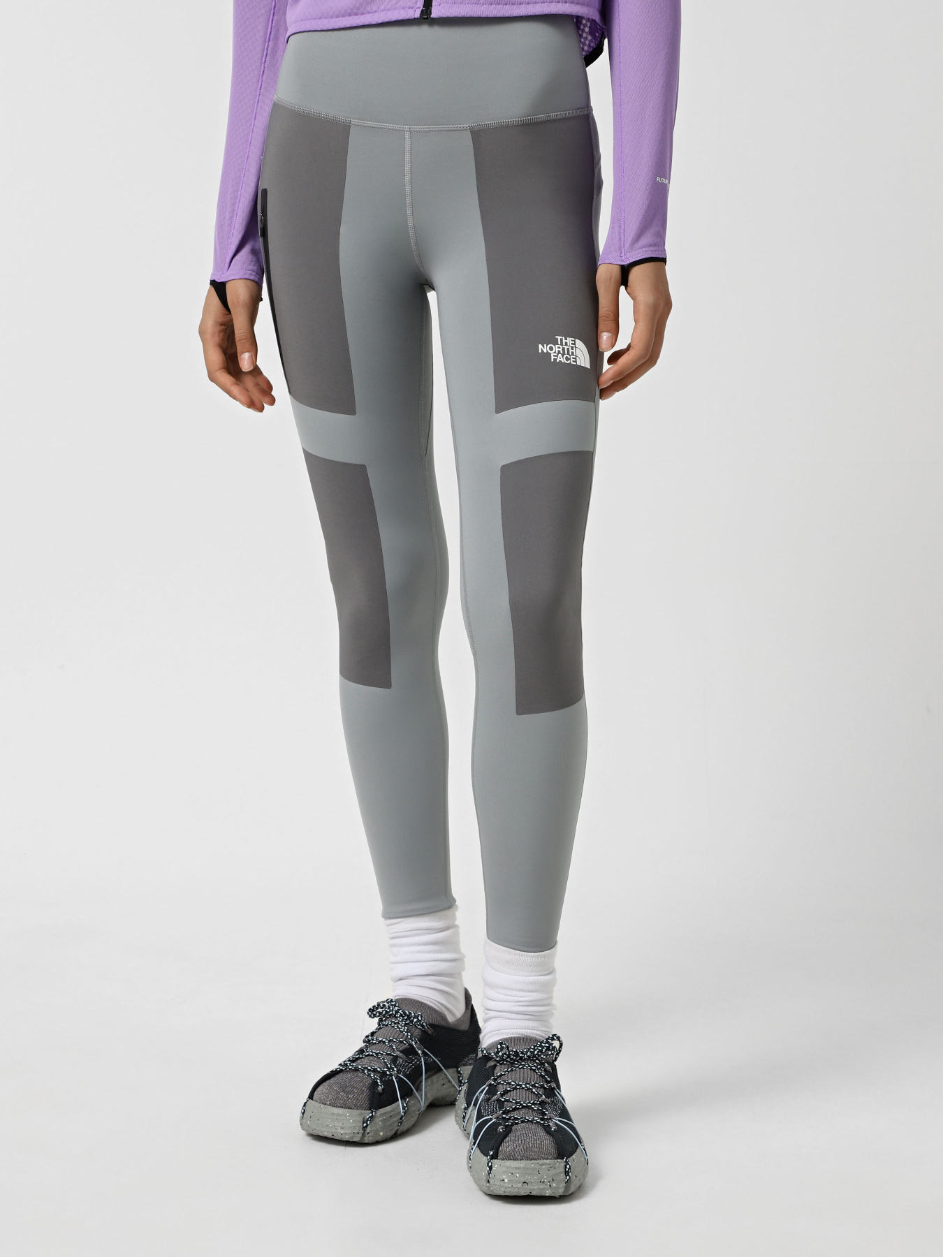 Леггинсы The North Face Mountain Athletics модель NF0A893DWIY1 Леггинсы The North Face Mountain Athletics модель NF0A893DWIY1 Фото