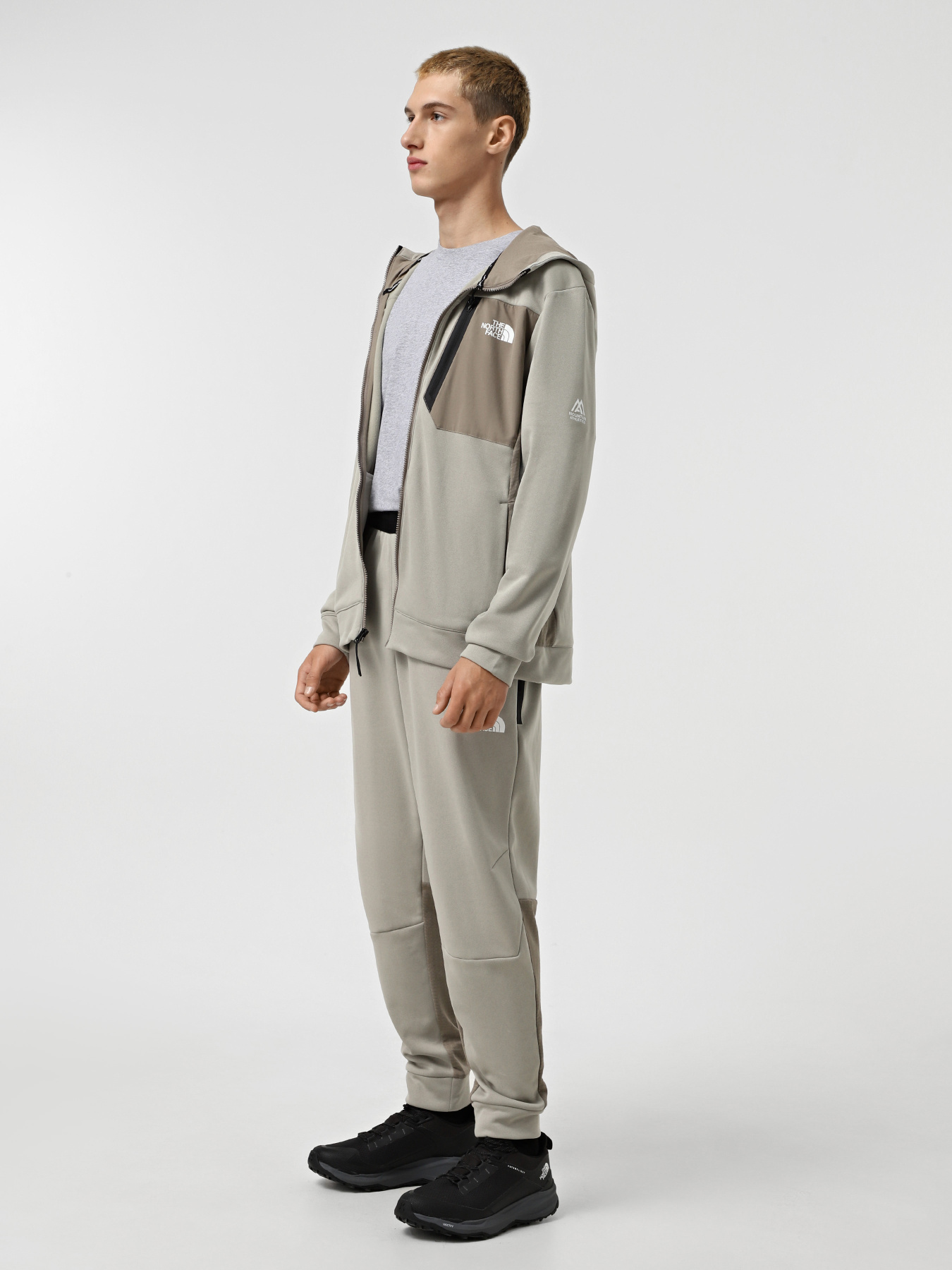 Штани спортивні The North Face Mountain Athletics Fleece модель NF0A893S5II1 Фото