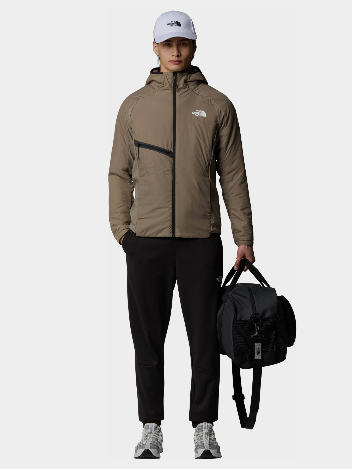 Спортивні штани The North Face Mountain Athletics модель NF0A893SJK31 Фото