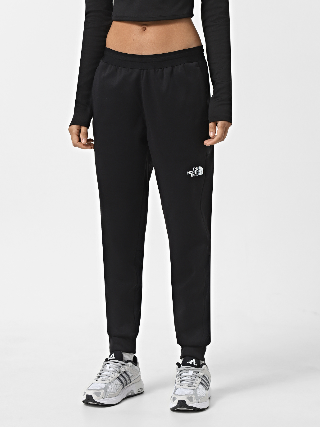 Штаны спортивные The North Face Mountain Athletics модель NF0A893WJK31 Фото