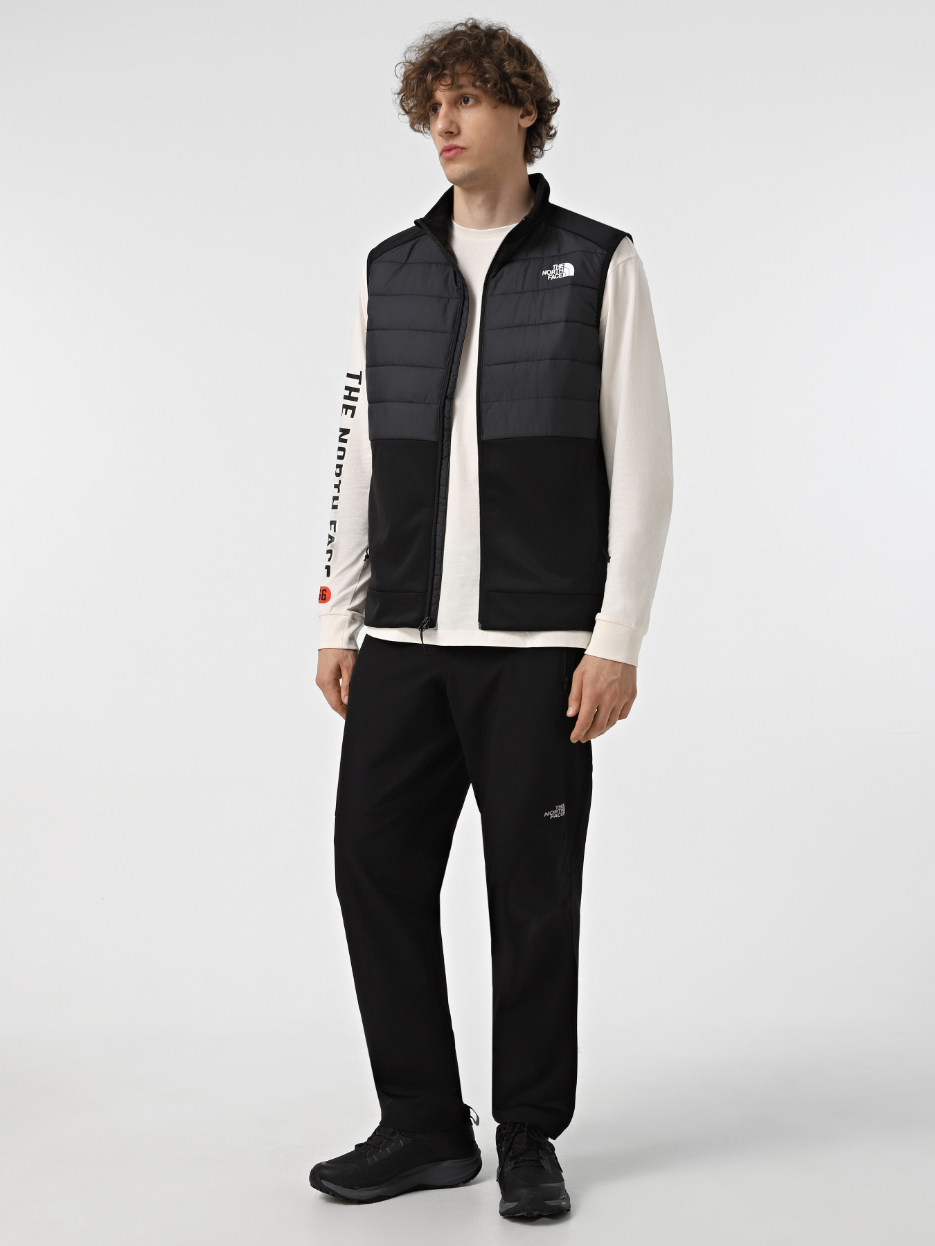 Жилет с утеплителем The North Face Reaxion Hybrid модель NF0A8948KT01 Фото