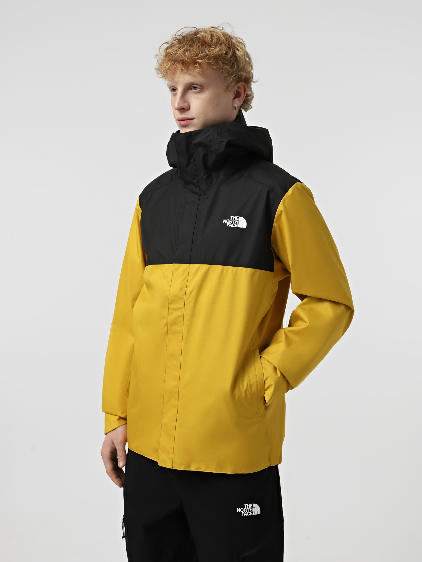 Ветровка The North Face Quest Zip-In Compatible модель NF0A3YFM5M01 Фото