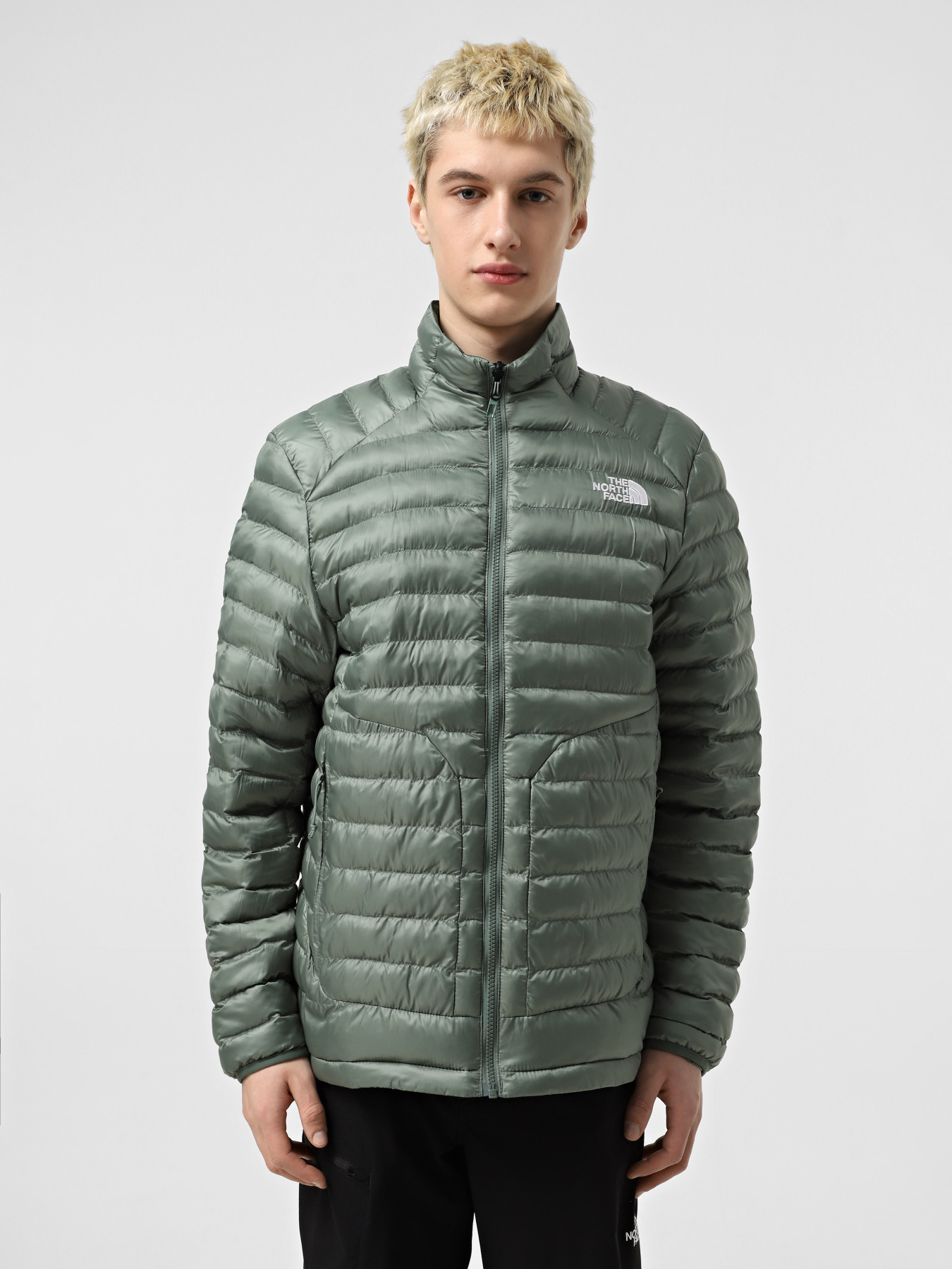 Демісезонна куртка The North Face Huila Synthetic модель NF0A85AEHCH1 Фото