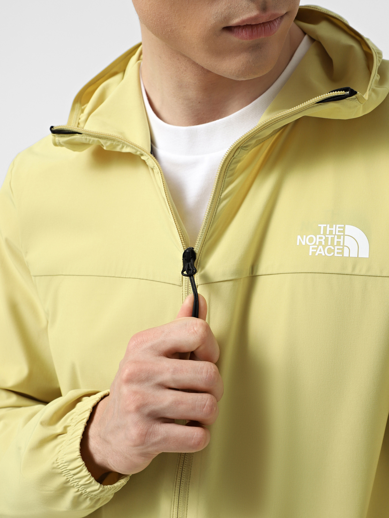 Вітровка The North Face Mountain Athletics Hooded Wind модель NF0A8BP10UO1 Фото