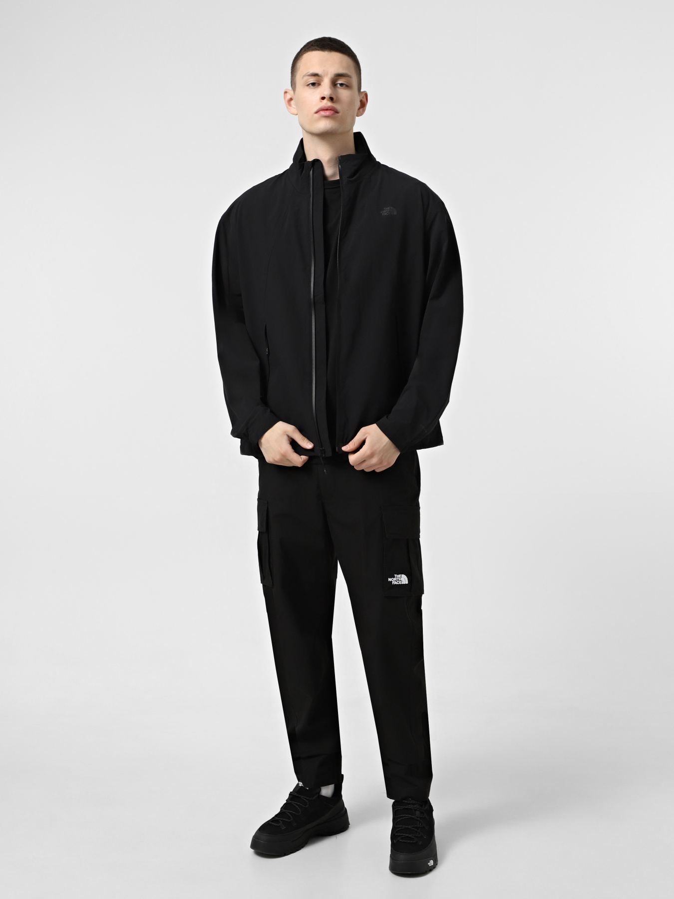 Вітровка The North Face Dome Wind модель NF0A8B5HJK31 Фото