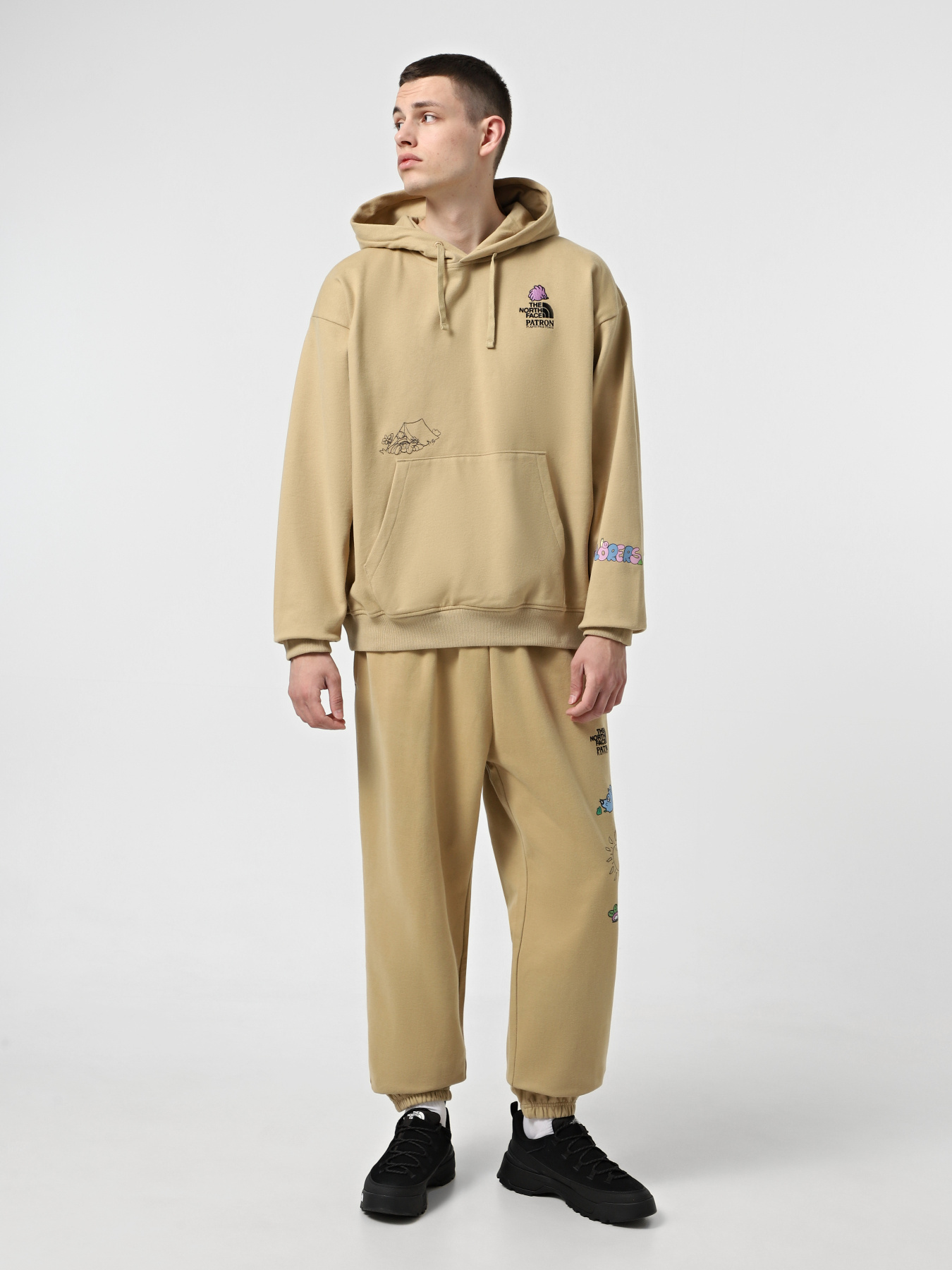 Худі The North Face Mountain Cleanup Oversized модель NF0A8C2VLK51 Фото