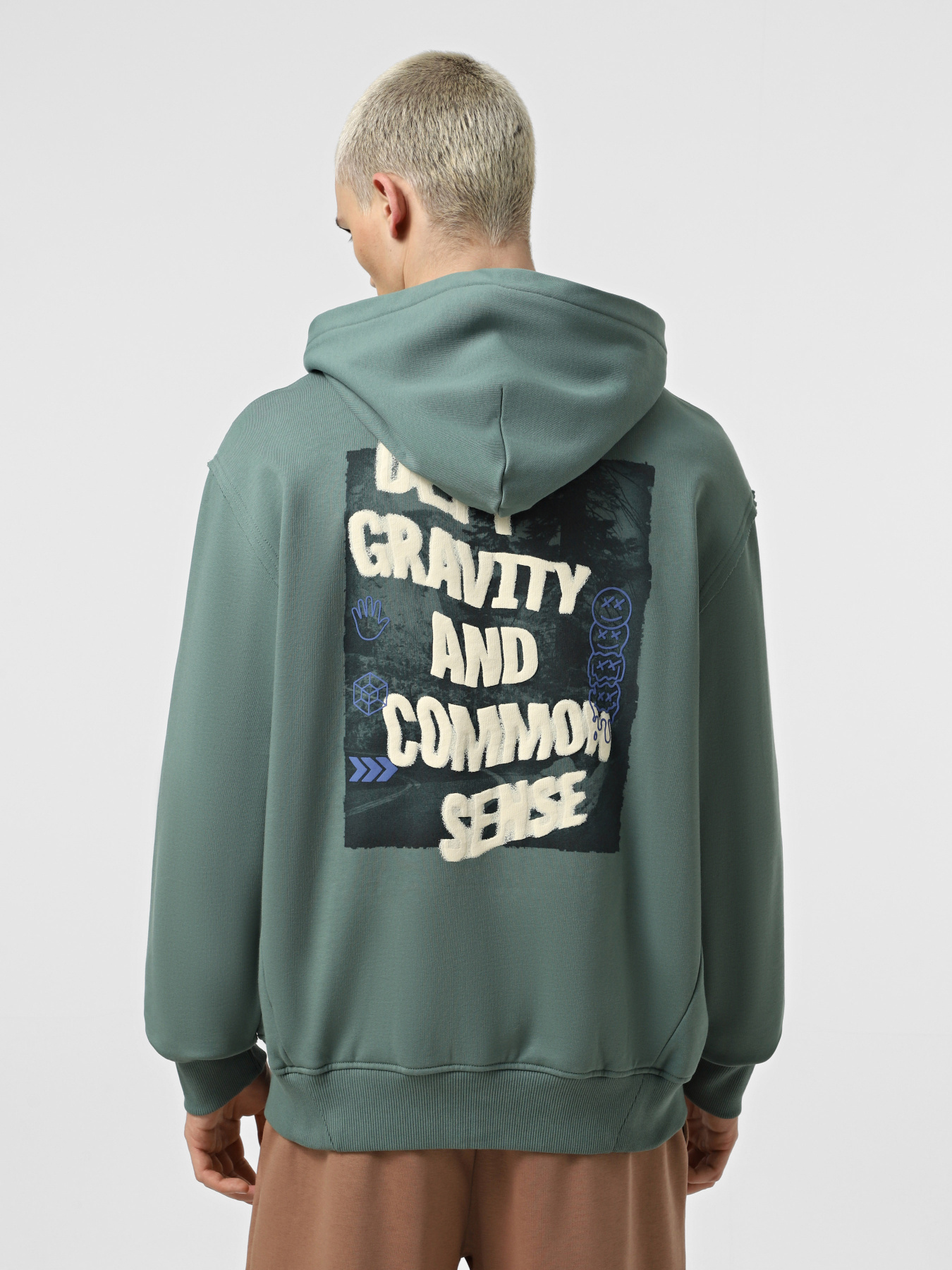 Худі The North Face Heritage Graphic Relaxed модель NF0A8C42HCH1 Фото