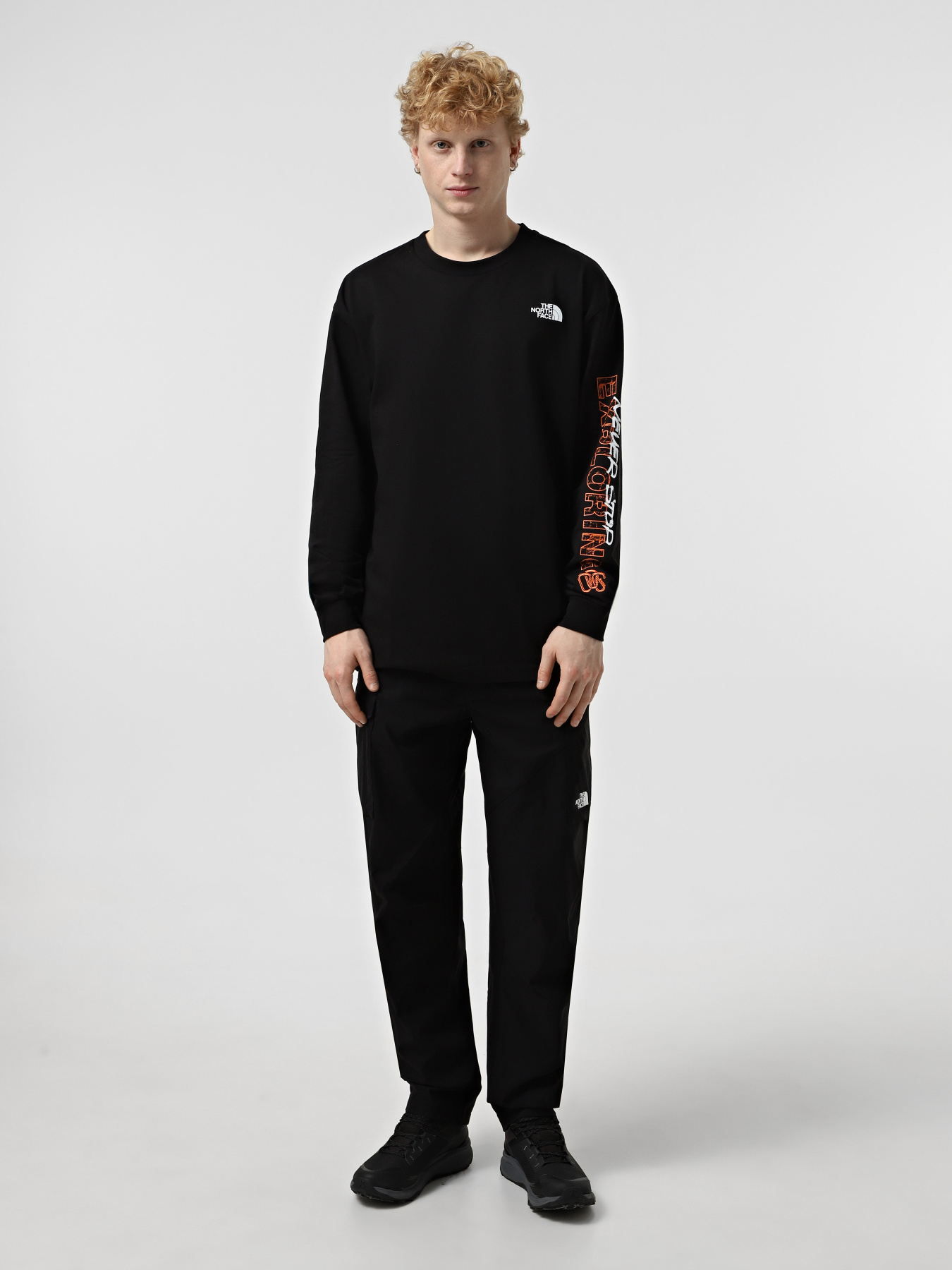 Лонгслів The North Face Ls Nse Oversized модель NF0A8C3ZJK31 Лонгслів The North Face Ls Nse Oversized модель NF0A8C3ZJK31 Фото