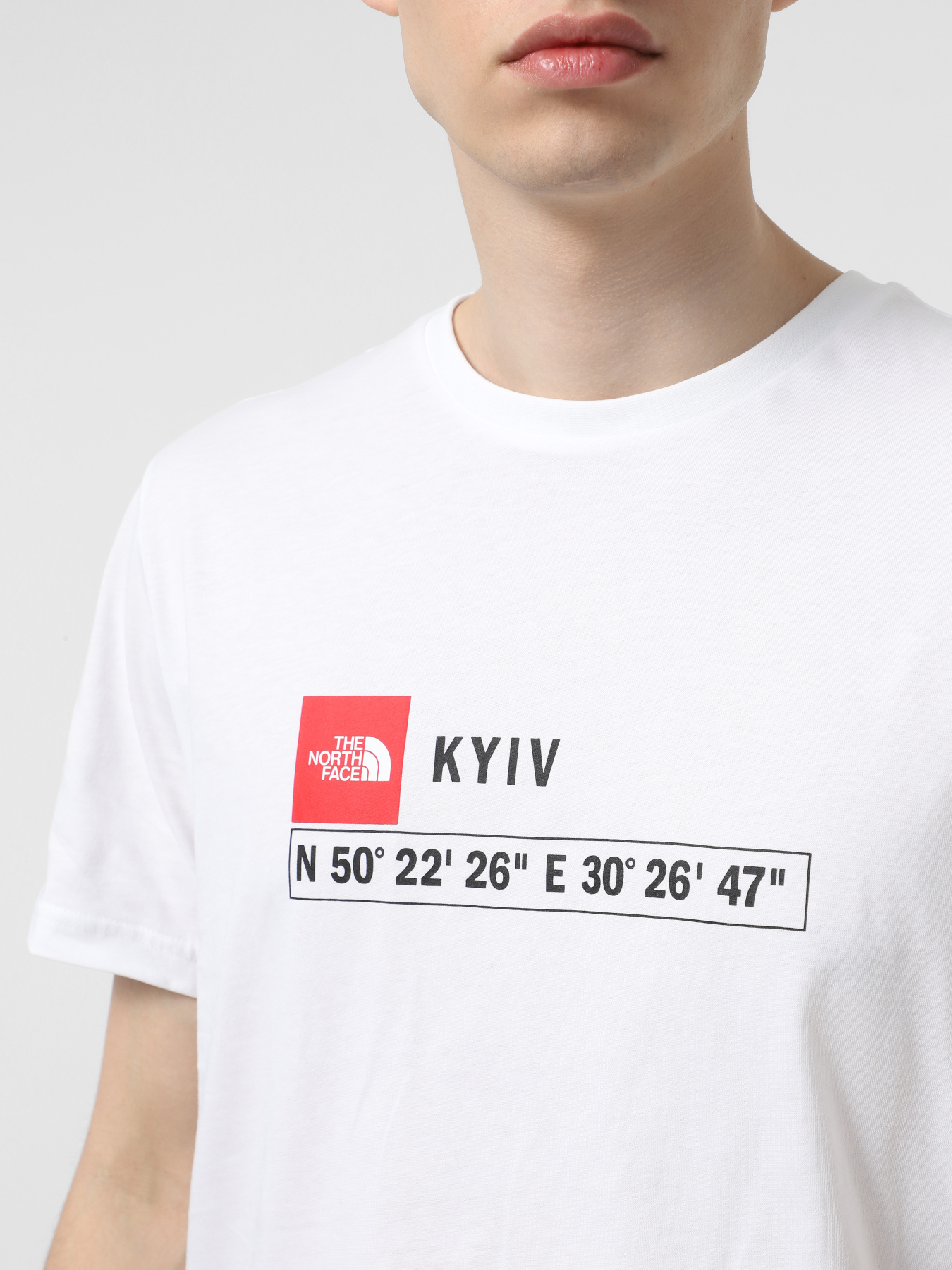 Футболка The North Face GPS T-Shirt Kyiv модель NF0A8FZDFN41 Футболка The North Face GPS T-Shirt Kyiv модель NF0A8FZDFN41 Фото