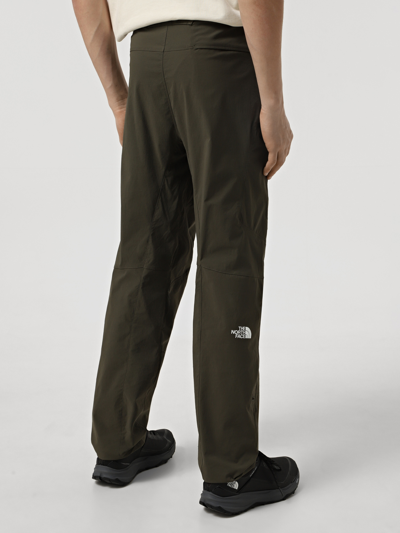 Штаны спортивные The North Face Exploration Reg Tapered модель NF0A8BR321L1 Фото