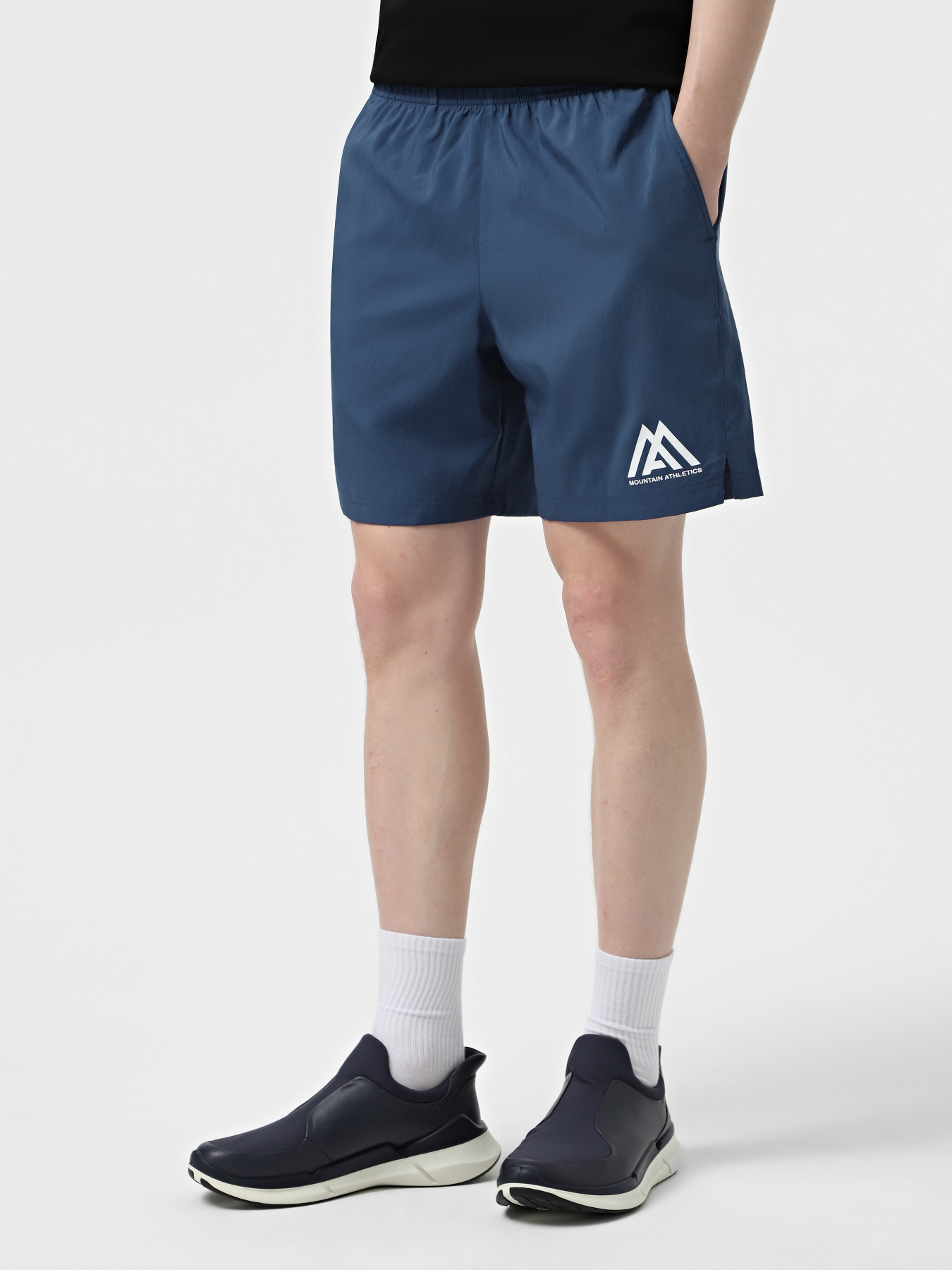 Спортивні шорти The North Face 24/7 7in Shorts Graphic модель NF0A8BP6HDC1 Фото