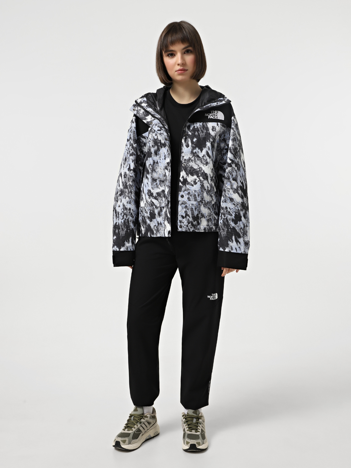 Вітровка The North Face Dryvent Mono Mountain модель NF0A88YX8T01 Вітровка The North Face Dryvent Mono Mountain модель NF0A88YX8T01 Фото