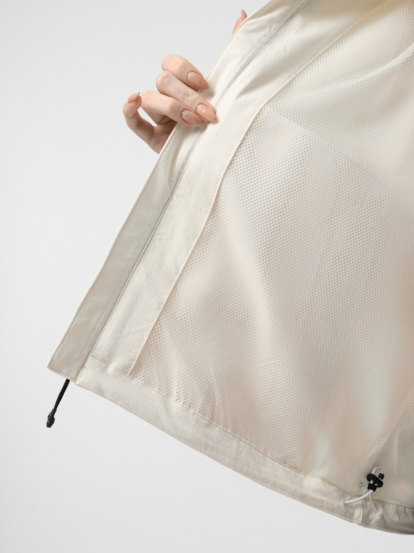 Ветровка The North Face North Dome Wind модель NF0A8B8MQLI1 Фото