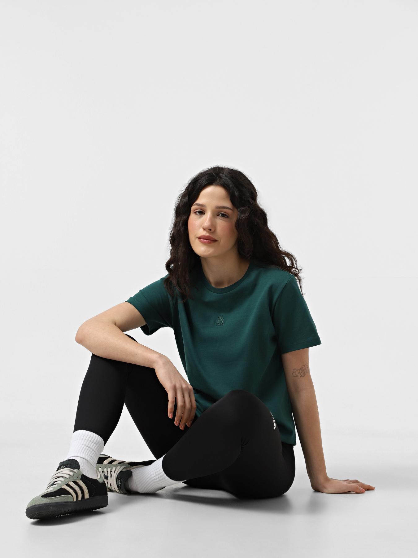 Футболка The North Face RMST Logo Relaxed модель NF0A8C386GI1 Фото