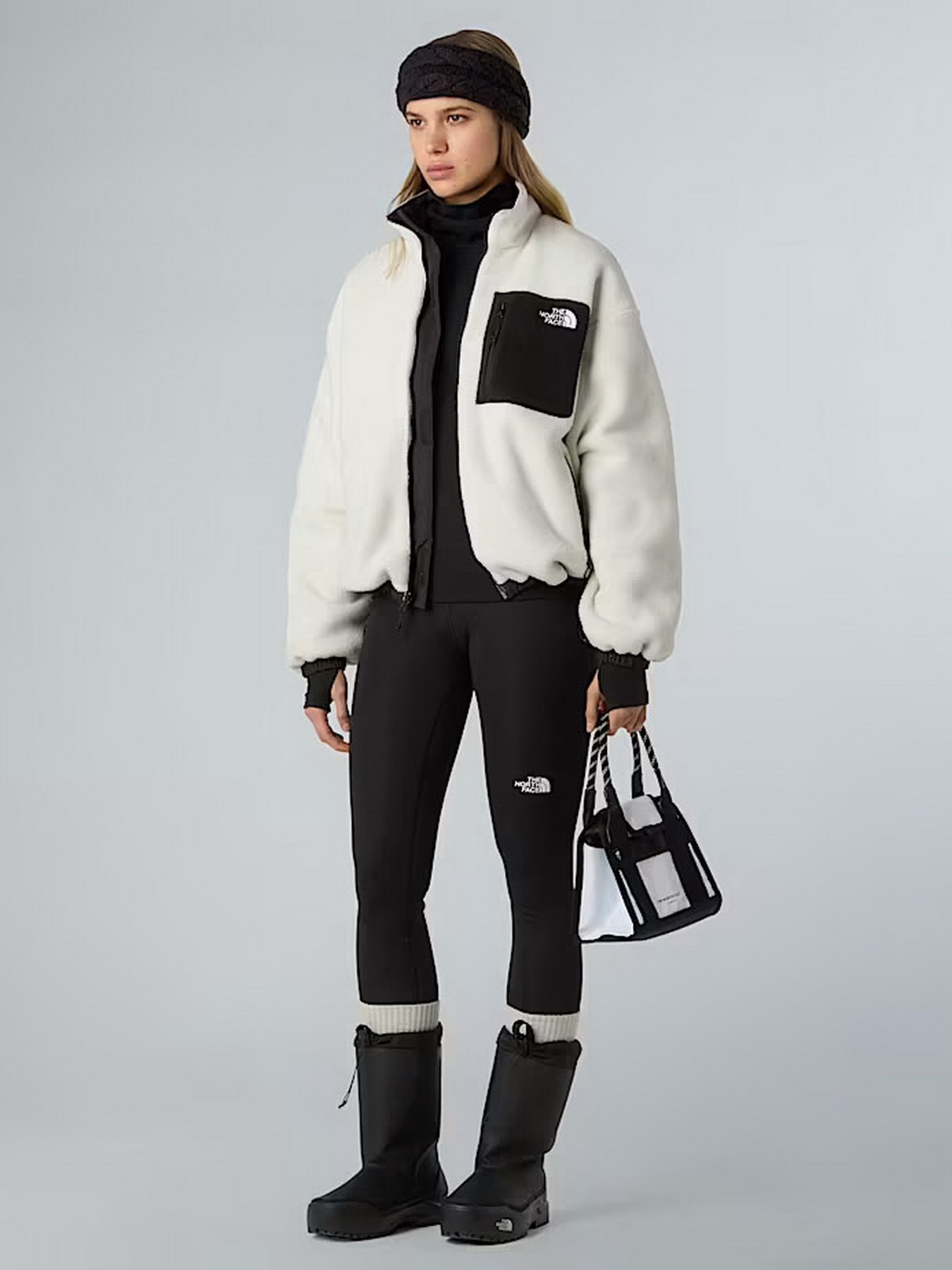 Демисезонная куртка The North Face Yumiori Reversible модель NF0A8E87VOR1 Фото