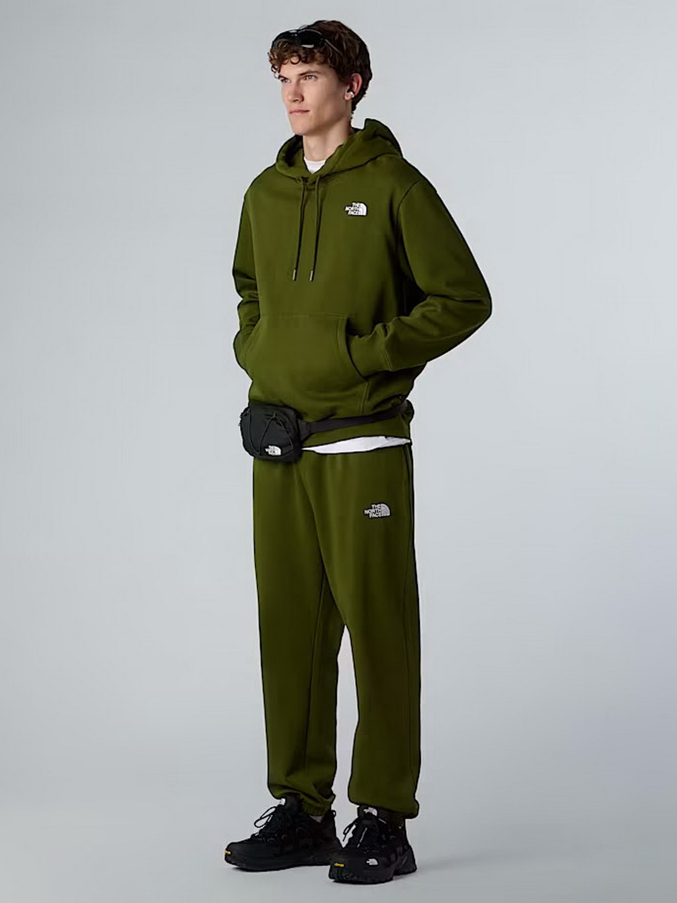 Брюки повседневные The North Face Essential модель NF0A8C1FBRI1 Фото