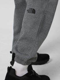 Повсякденні штани The North Face Simple Dome модель NF0A8C1WDYY1 Фото