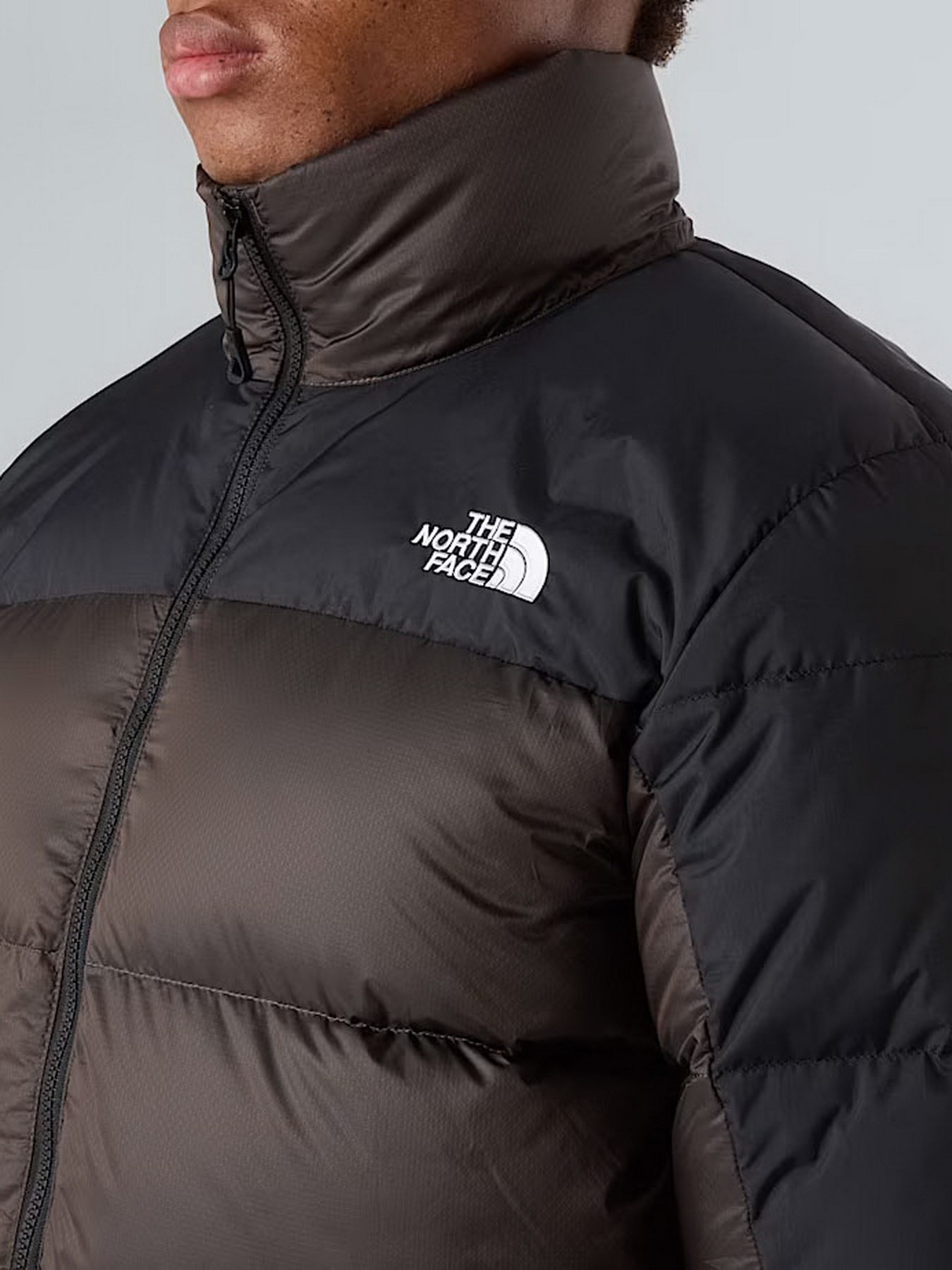 Зимняя куртка The North Face Diablo Down 2.0 модель NF0A89930BI1 Фото