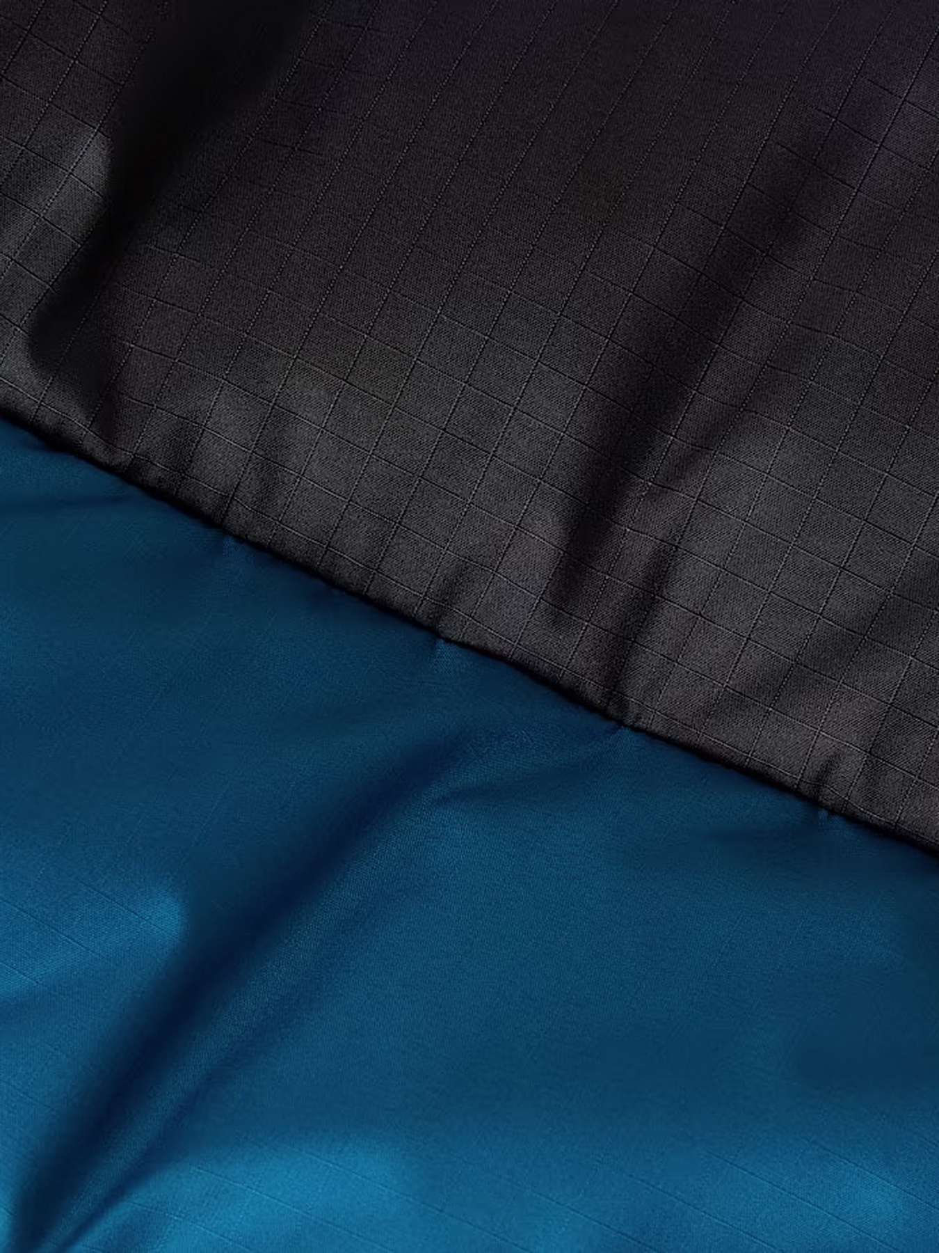 Зимняя куртка The North Face Limbara модель NF0A89EGBSI1 Фото