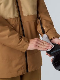 Аутдор та гірськолижна куртка The North Face модель NF0A7WYFWK21 Фото