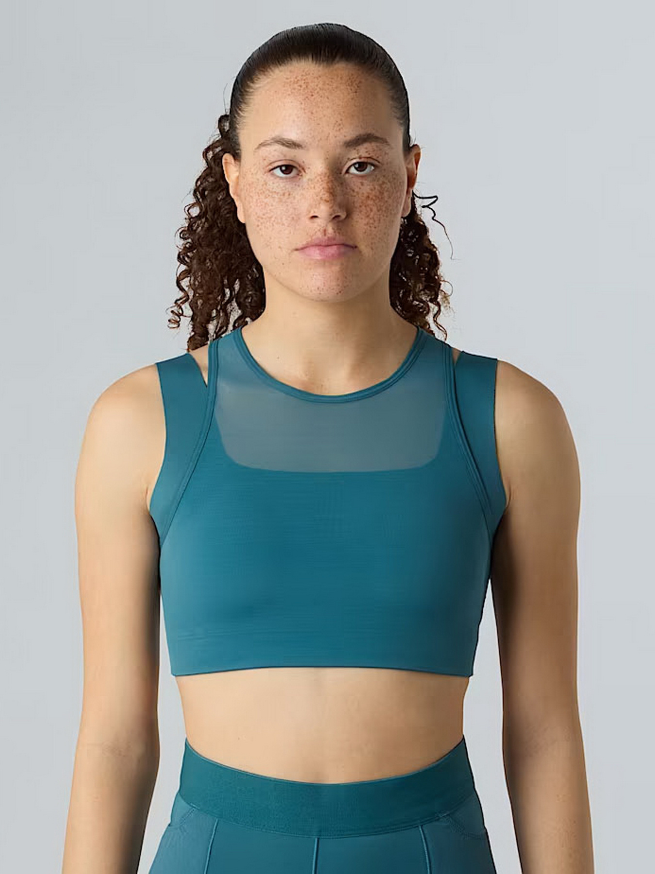 Топ The North Face Refina модель NF0A891KBQ51 Топ The North Face Refina модель NF0A891KBQ51 Фото