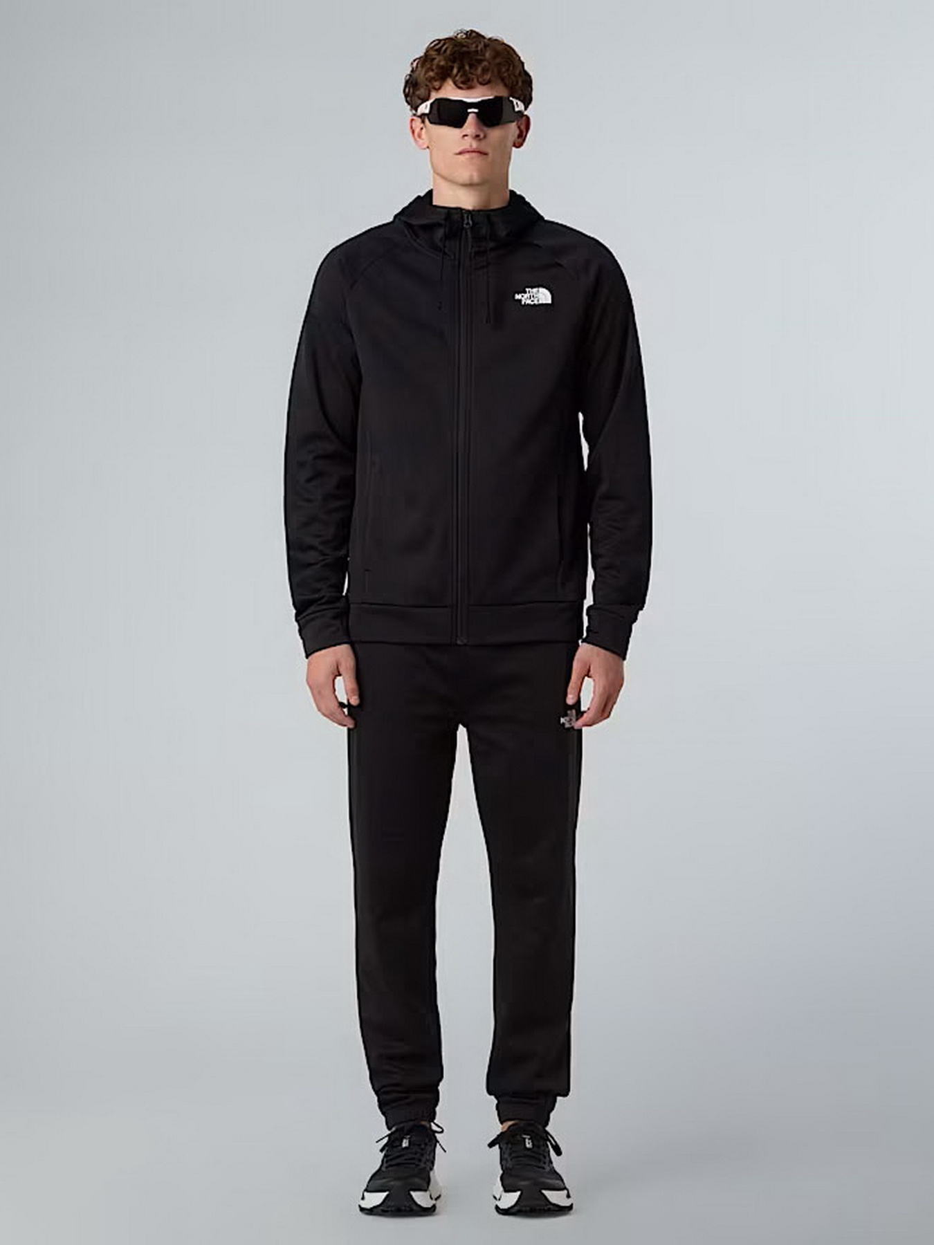 Худі та світшоти The North Face Reaxion 2.0 модель NF0A8DVYKS71 Худі та світшоти The North Face Reaxion 2.0 модель NF0A8DVYKS71 Фото