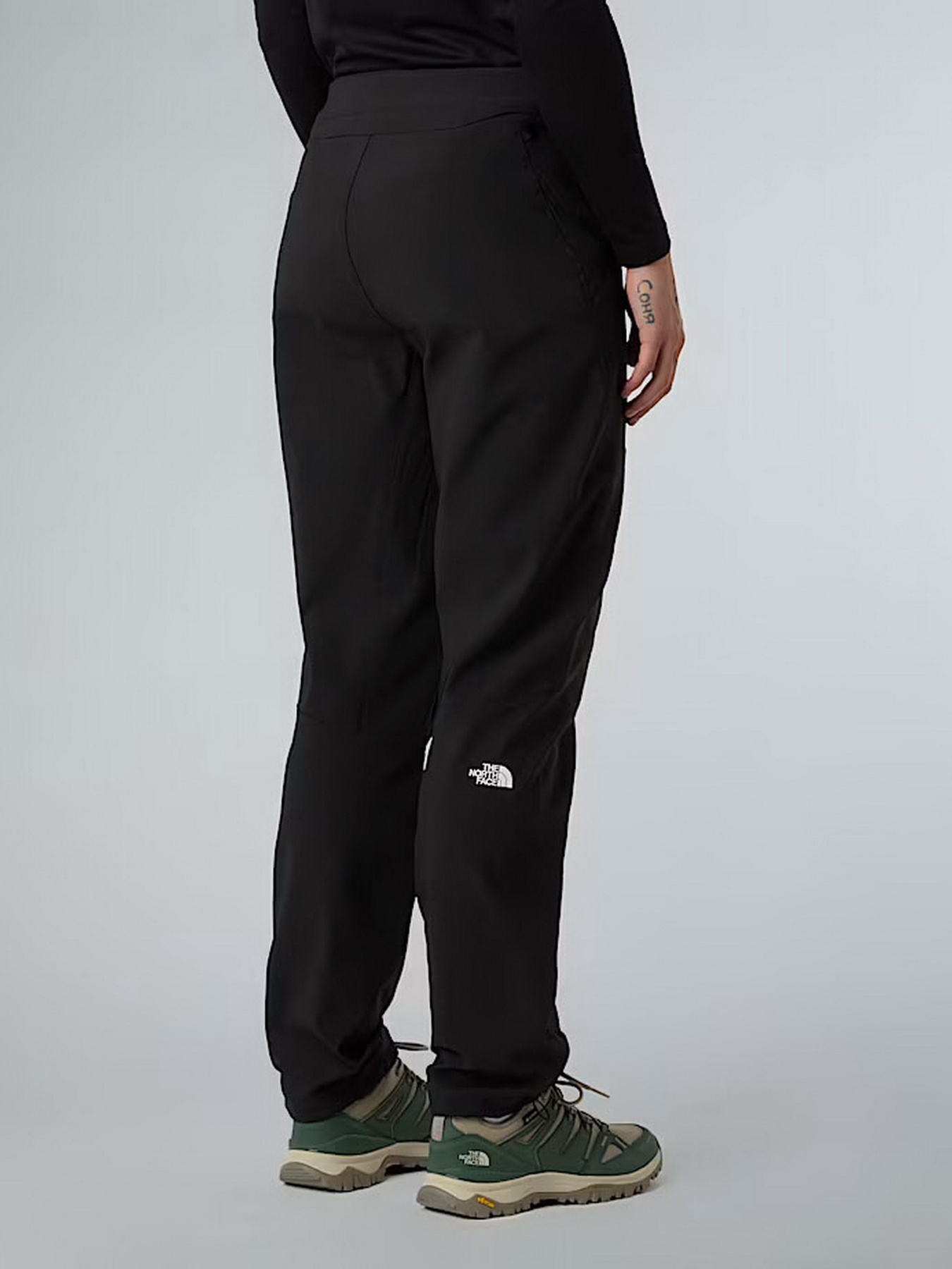 Спортивні штани The North Face модель NF0A8E1HJK31 Фото