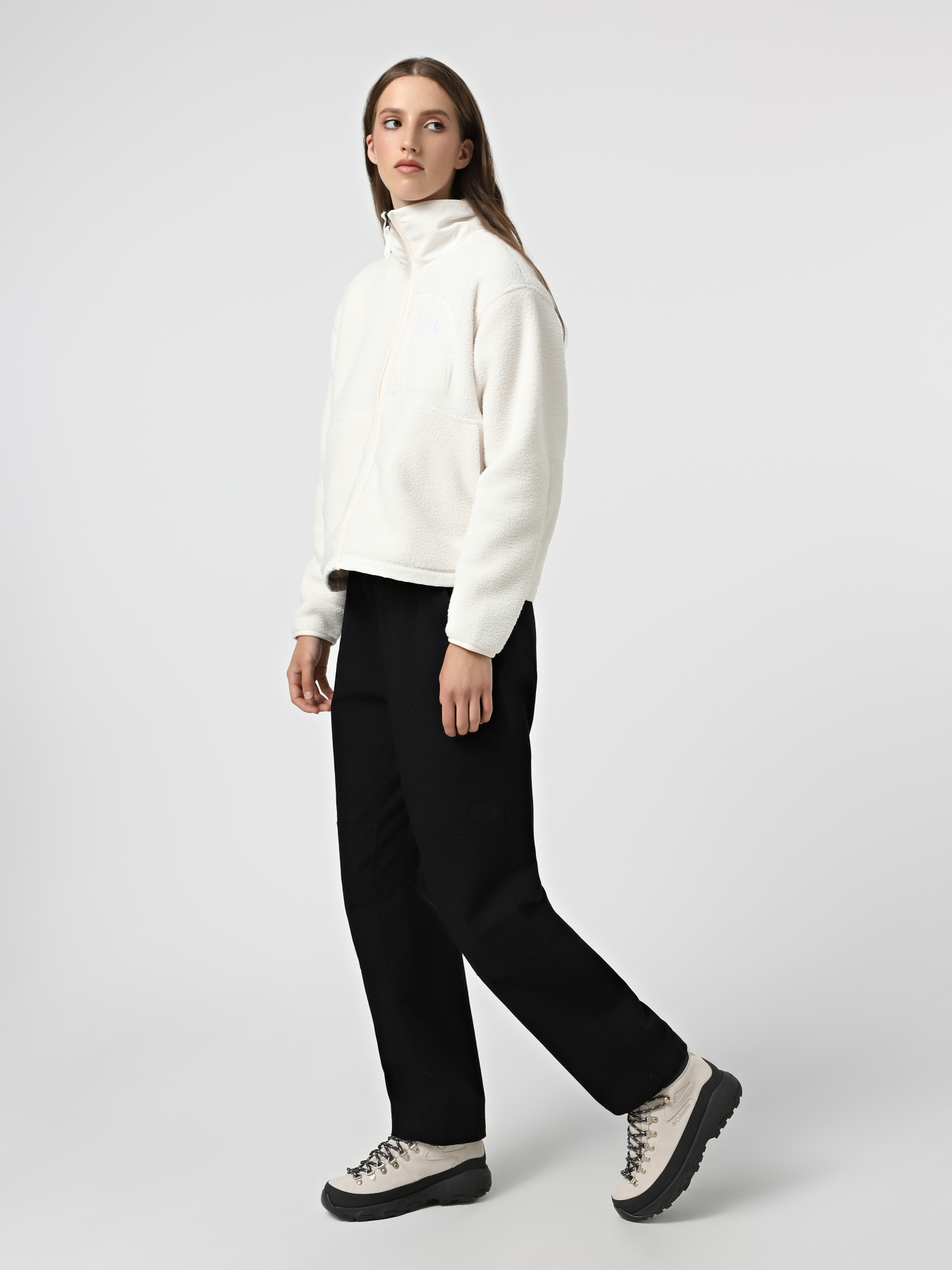 Повсякденні штани The North Face Beta Utility модель NF0A8B61JK31 Фото