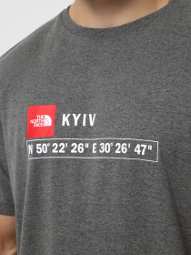 Футболка The North Face GPS Kyiv модель NF0A8FZDDYY1 Фото