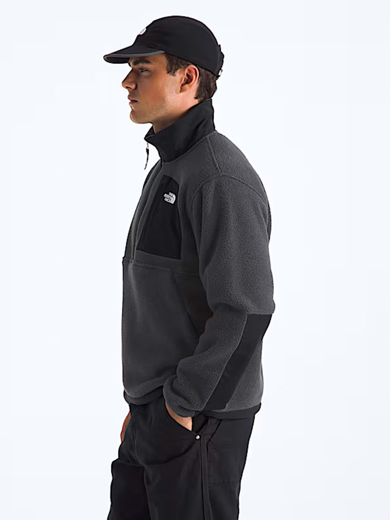 Худі та світшоти The North Face M YUMIORI OFF PEAK 1/2 ZIP JAC модель NF0A8FKPMN81 Фото
